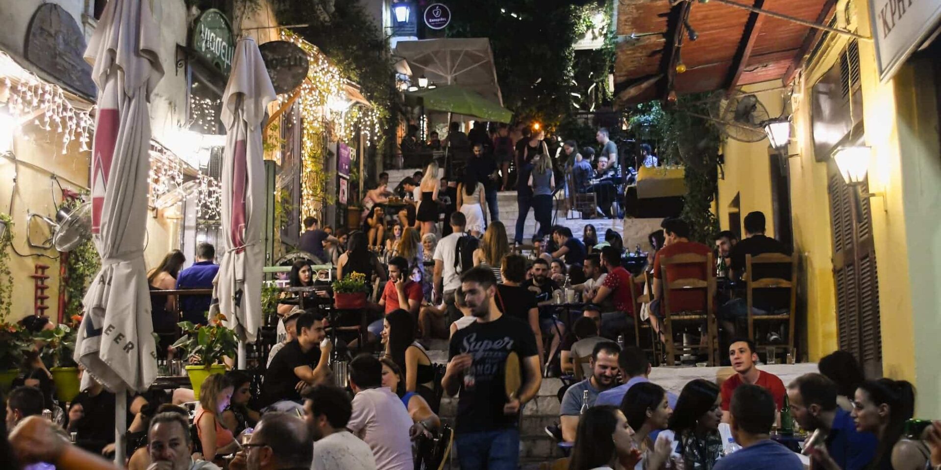 Πολλά τα κρούσματα σε Αθήνα και Θεσσαλονίκη