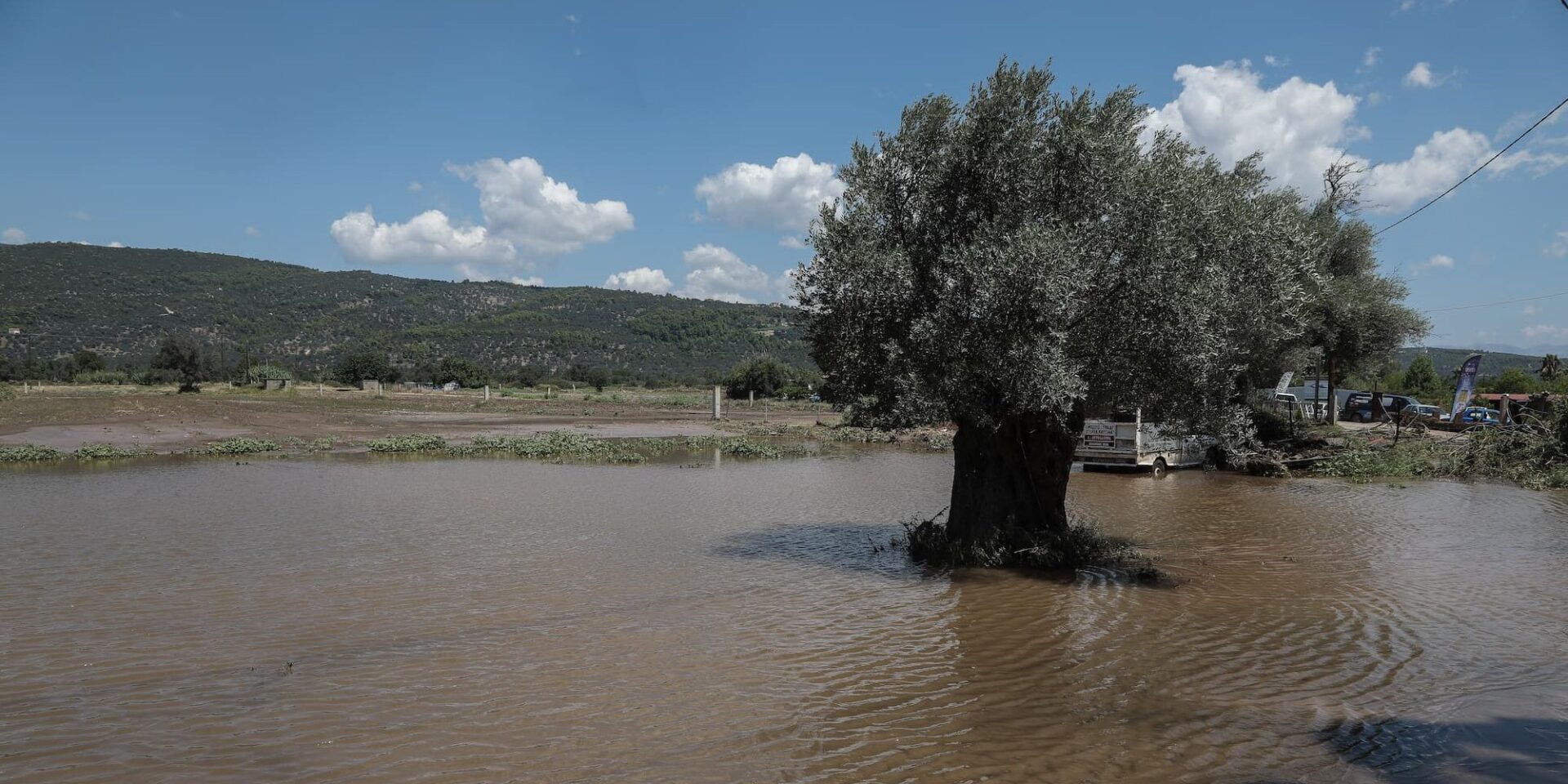Οχυρώνονται για την κακοκαιρία στην Βόρεια Εύβοια