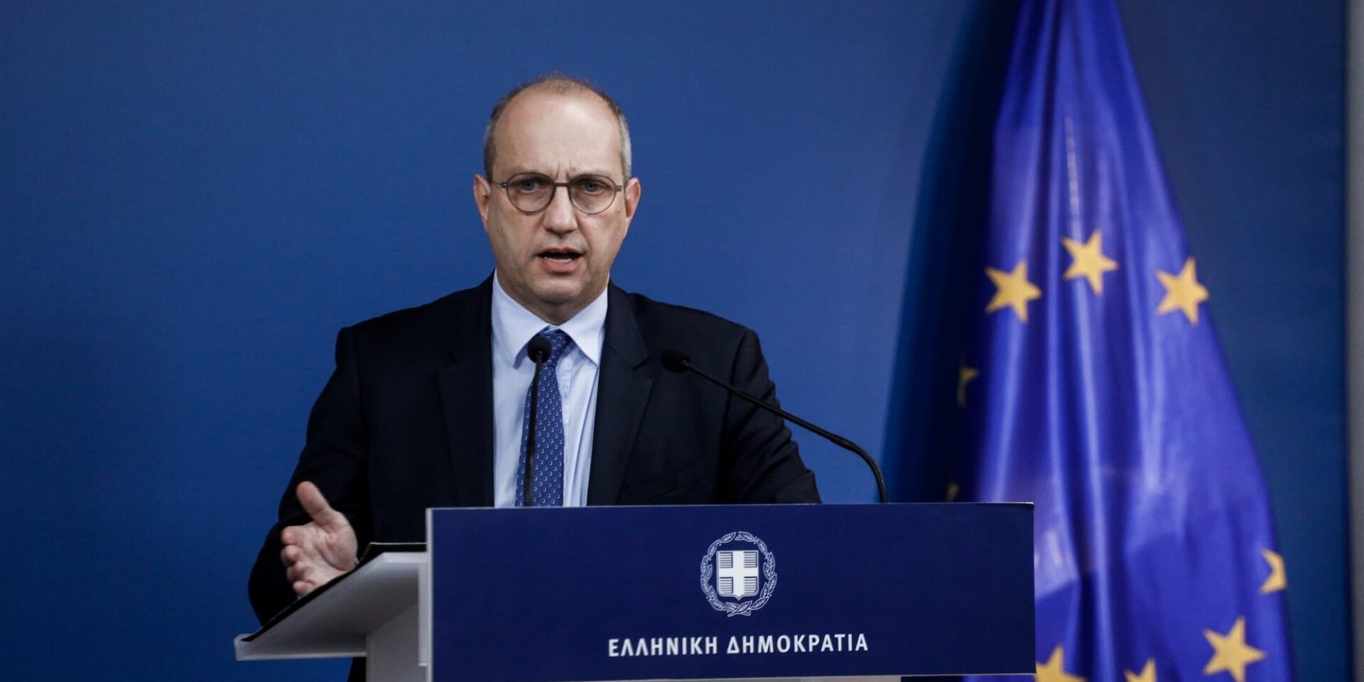 Ο κυβερνητικός εκπρόσωπος Γιάννης Οικονόμου