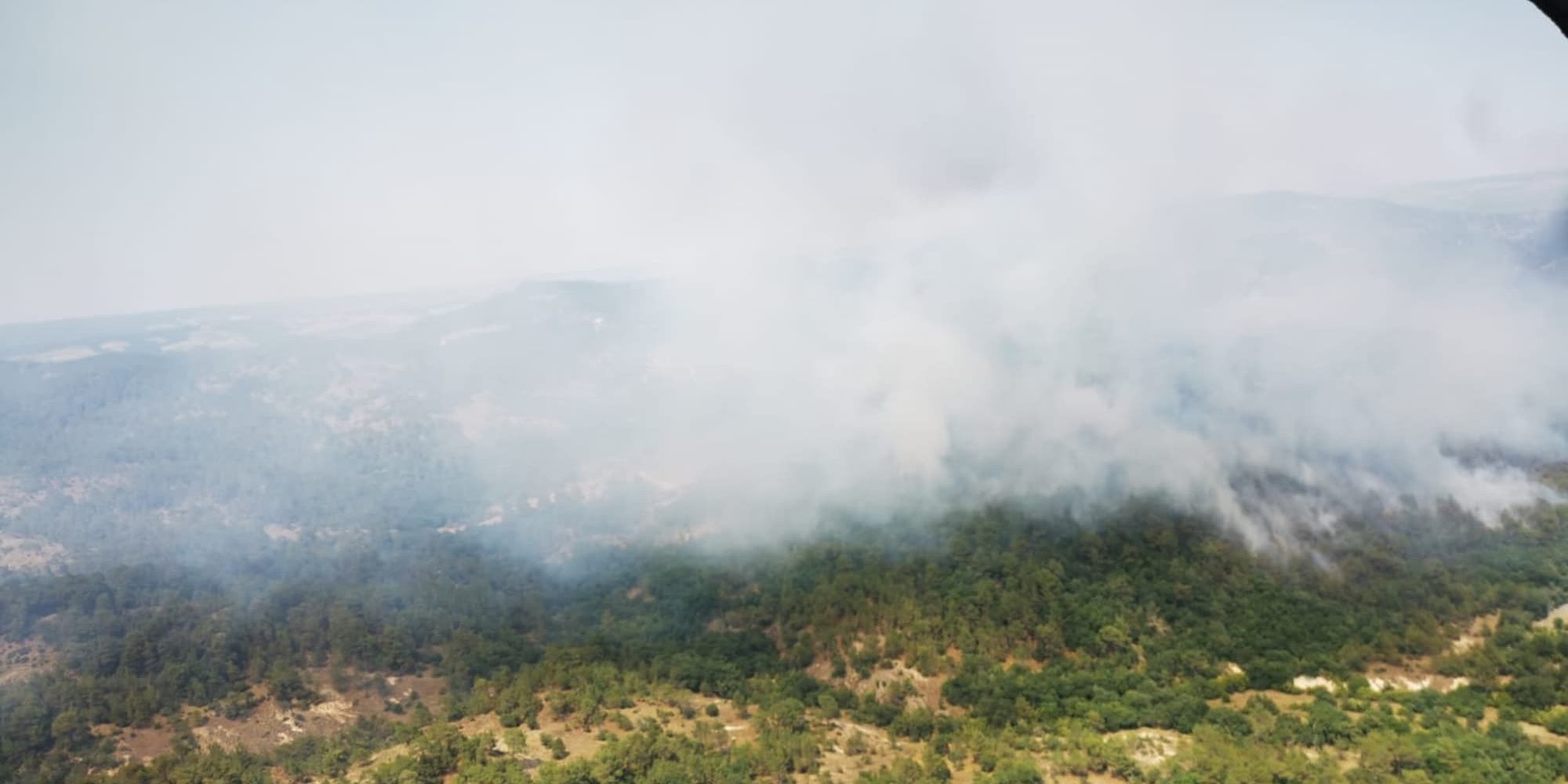 Εναέριο μέσο στην φωτιά στον Έβρο