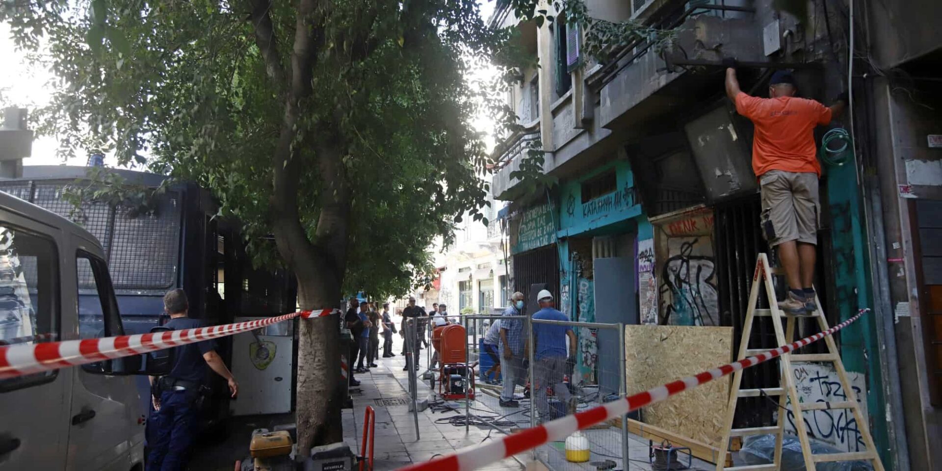 Το κτίριο που εκκενώθηκε στη Θεσσαλονίκη