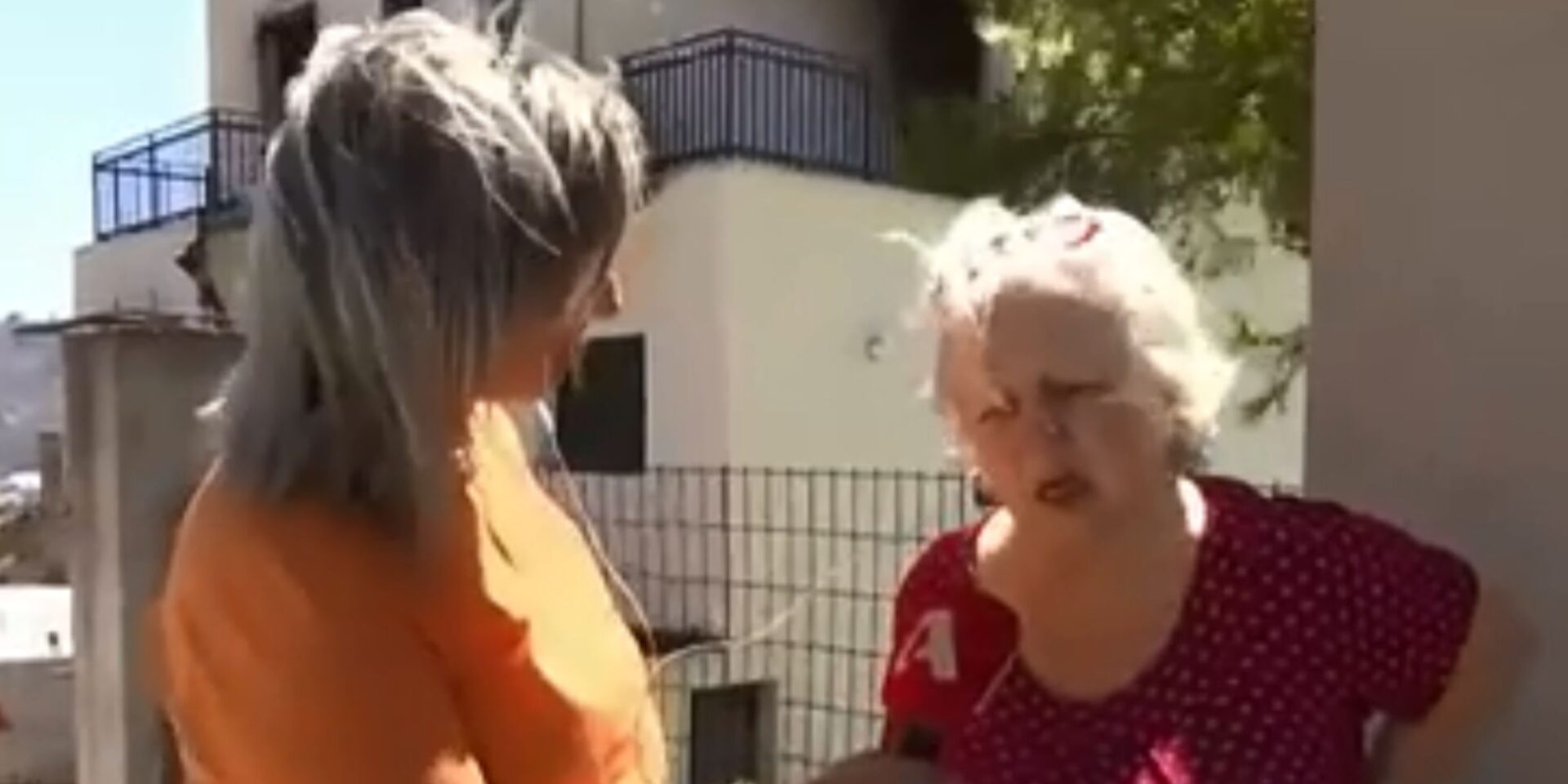 H Ελένη Γερασιμίδου και το καμένο σπίτι της