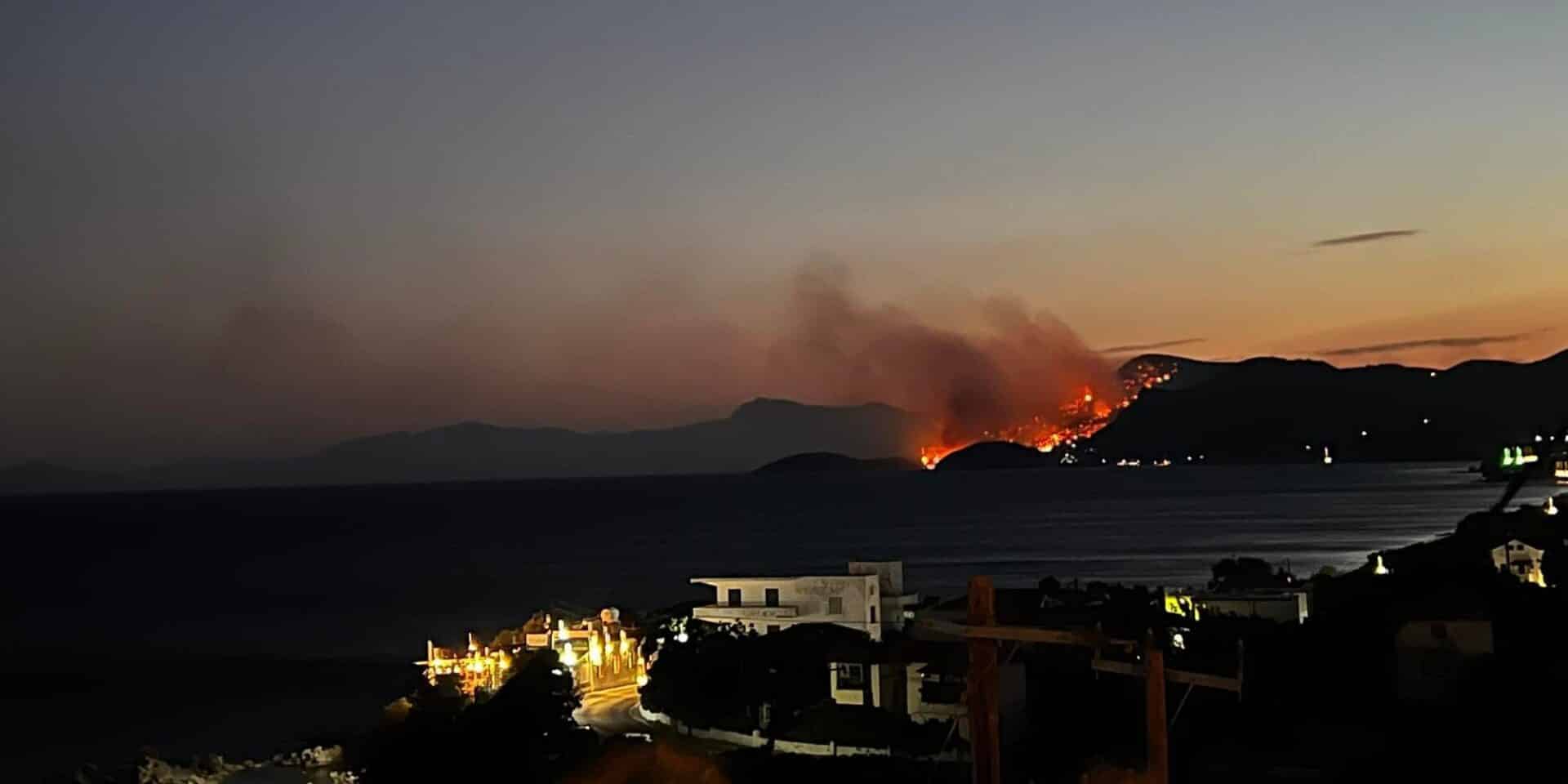 Εικόνα από τη φωτιά στη Σάμο