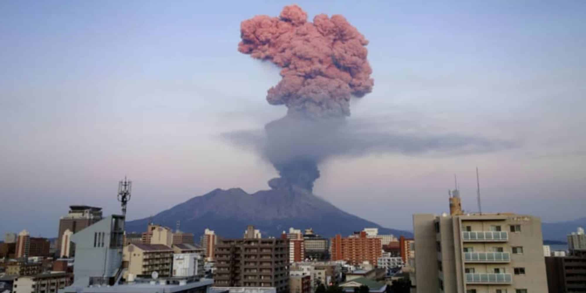 Εικόνα από το ηφαίστειο στην Ιαπωνία