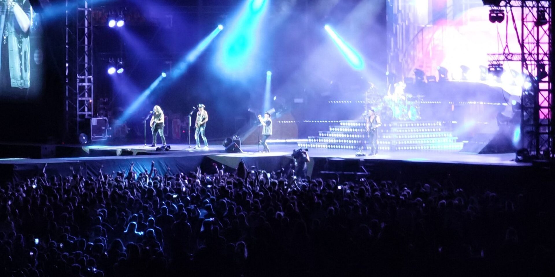 Οι Scorpions στη σκηνή του ΟΑΚΑ