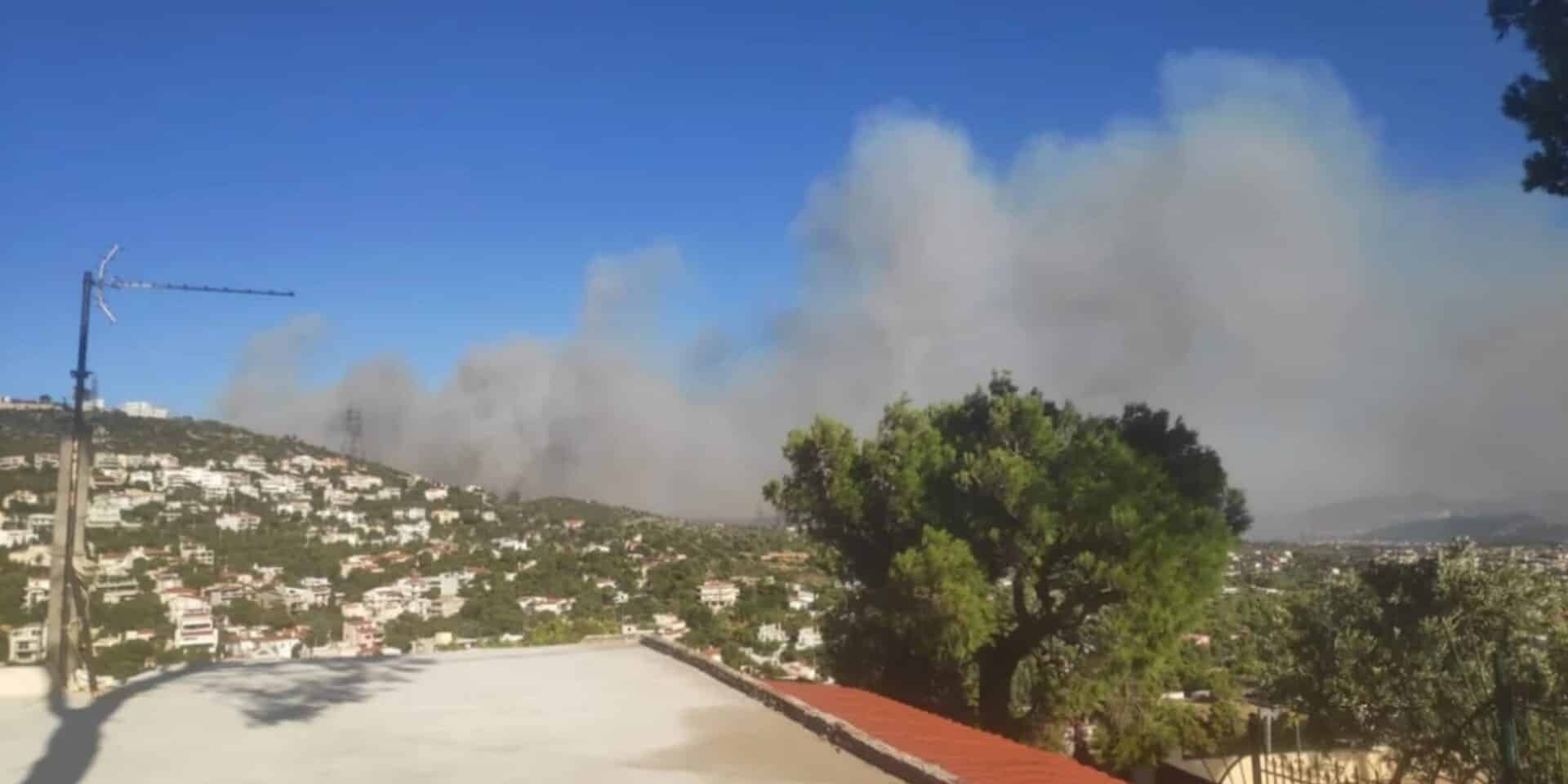 Μεγάλη φωτιά στην Πεντέλη