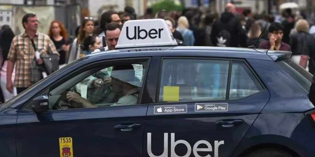 Uber 11 7 22 - Το «βαθύ λαρύγγι» των Uber Files αποκαλύφθηκε - Ήταν ένας Βρετανός λομπίστας που «έδωσε» την απάτη στον Guardian