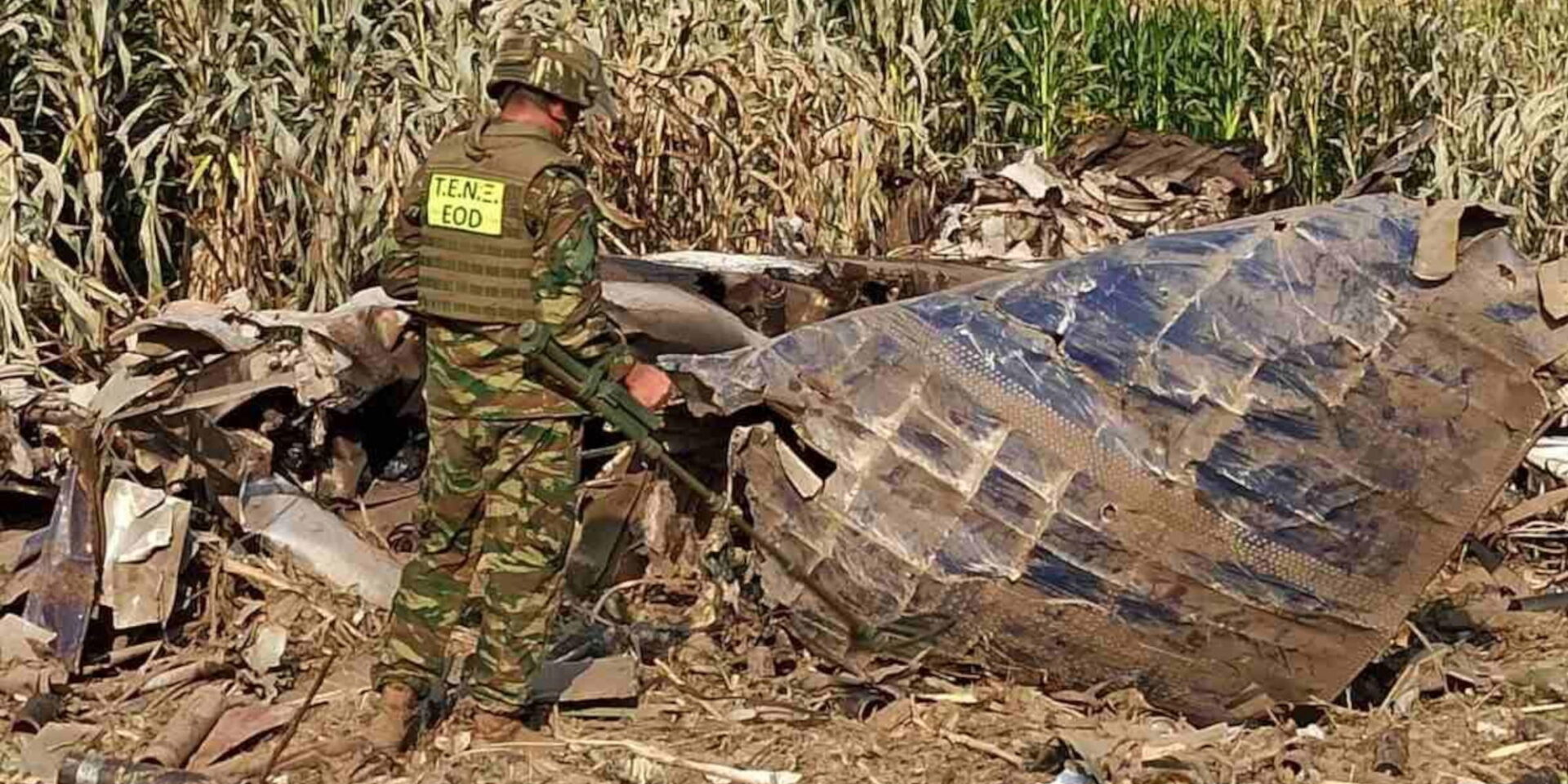 Συντρίμμια του αεροσκάφους Antonov στην Καβάλα