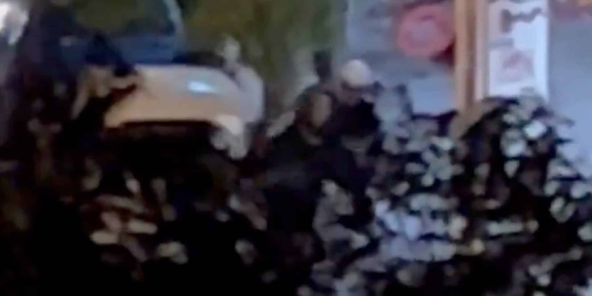 Άγριος ξυλοδαρμός νεαρού από άνδρες της ΔΙ.ΑΣ. στα Εξάρχεια
