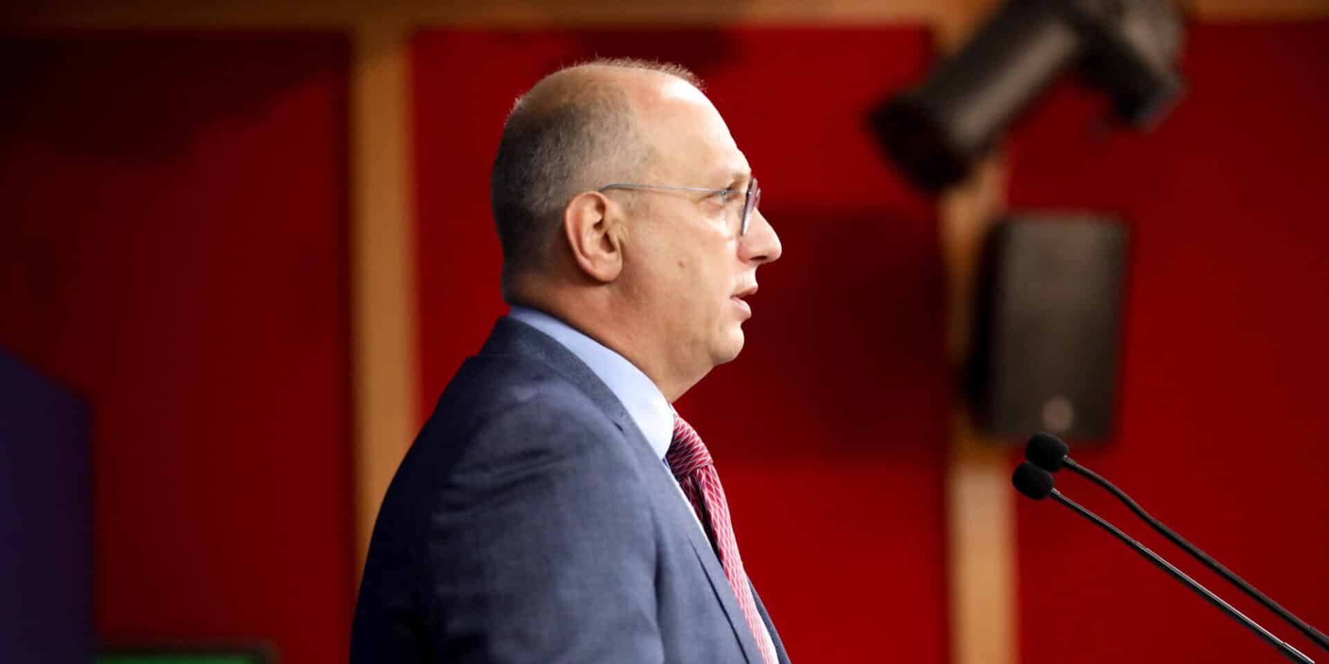 Ο κυβερνητικός εκπρόσωπος, Γιάννης Οικονόμου