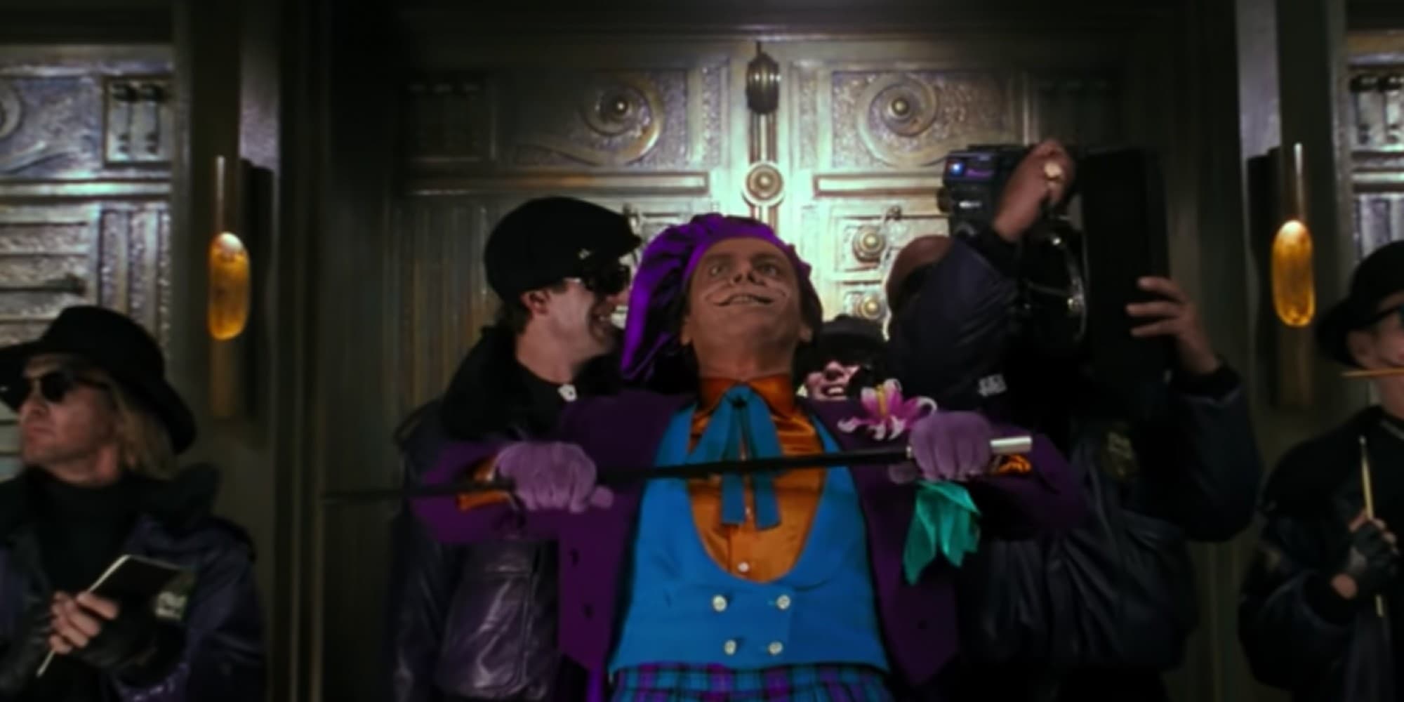 Το εμβληματικό μοβ κοστούμι «Τζόκερ» που φόρεσε ο Τζακ Νίκολσον στην ταινία «Batman» πωλείται σε δημοπρασία