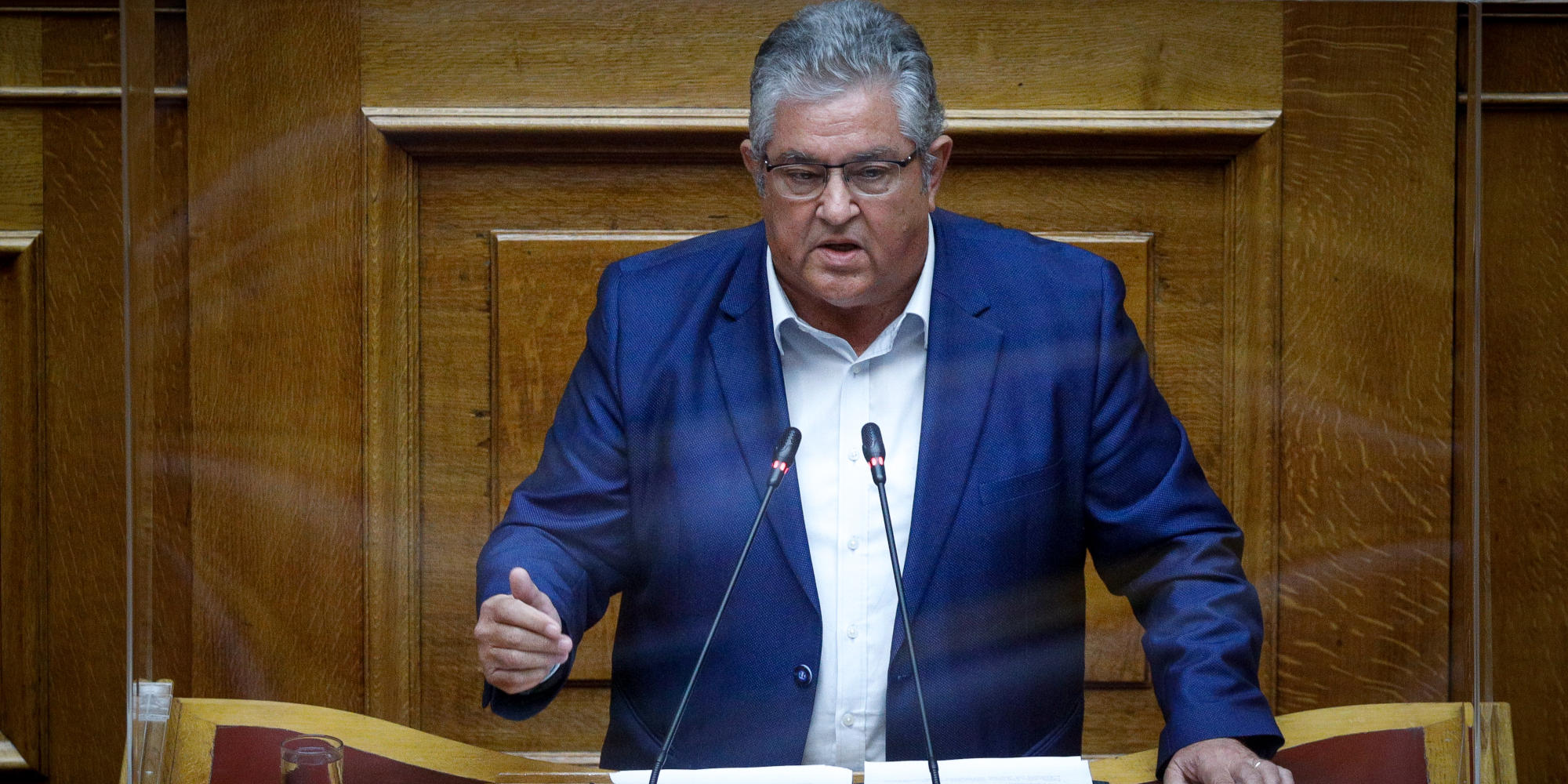 Ο Κουτσούμπας στο βήμα της Βουλής