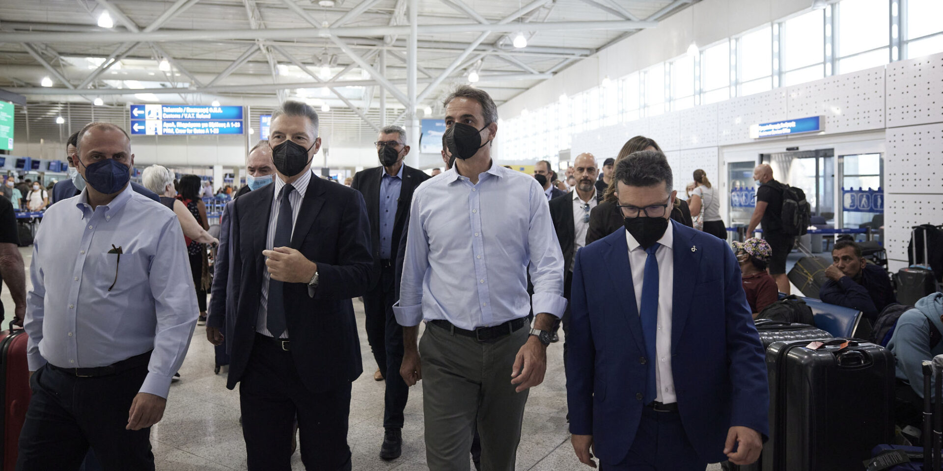 Ο Κυριάκος Μητσοτάκης στο αεροδρόμιο «Ελ. Βενιζέλος»