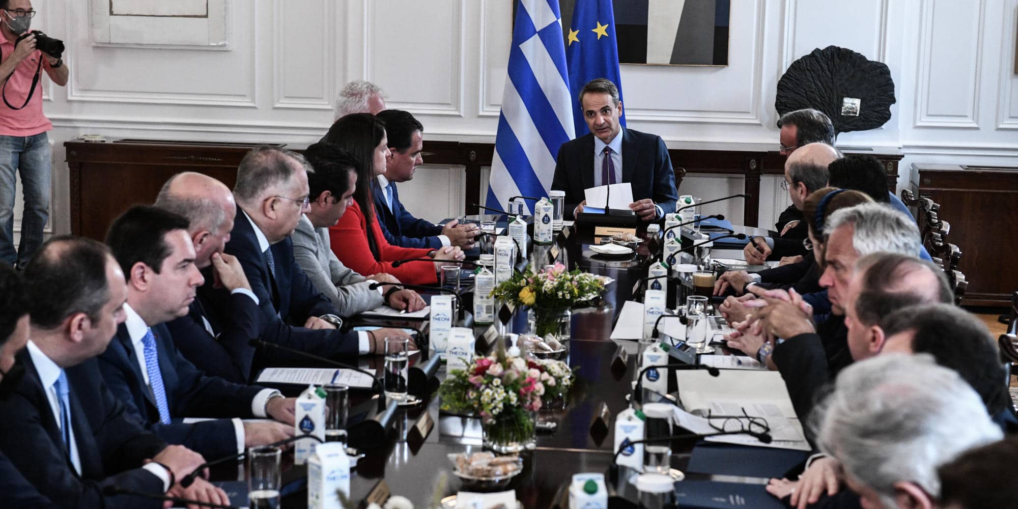 O πρωθυπουργός Κυριάκος Μητσοτάκης στο Υπουργικό Συμβούλιο
