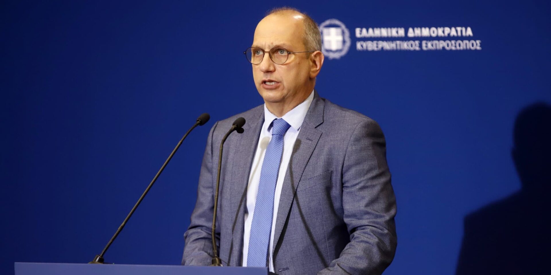 Ο κυβερνητικός εκπρόσωπος, Γιάννης Οικονόμου