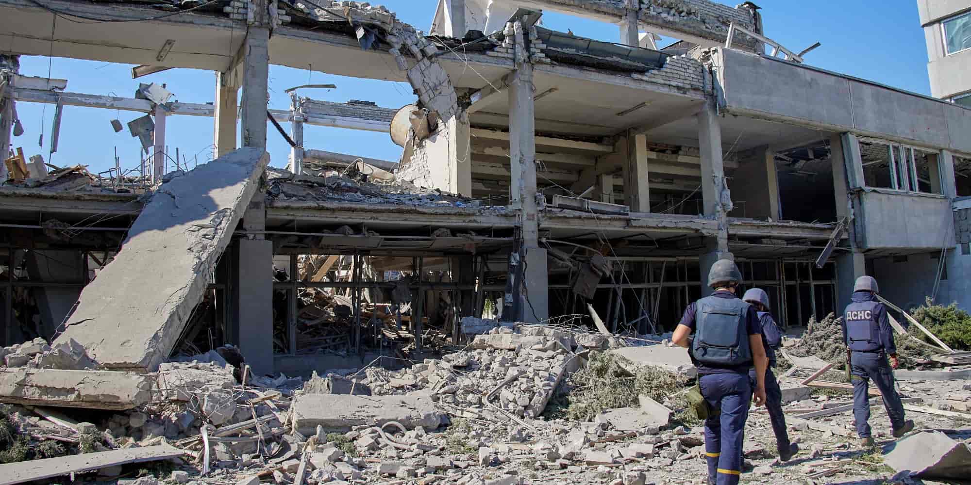 Βομβαρδισμένο τοπίο στο Χάρκοβο στην Ουκρανία