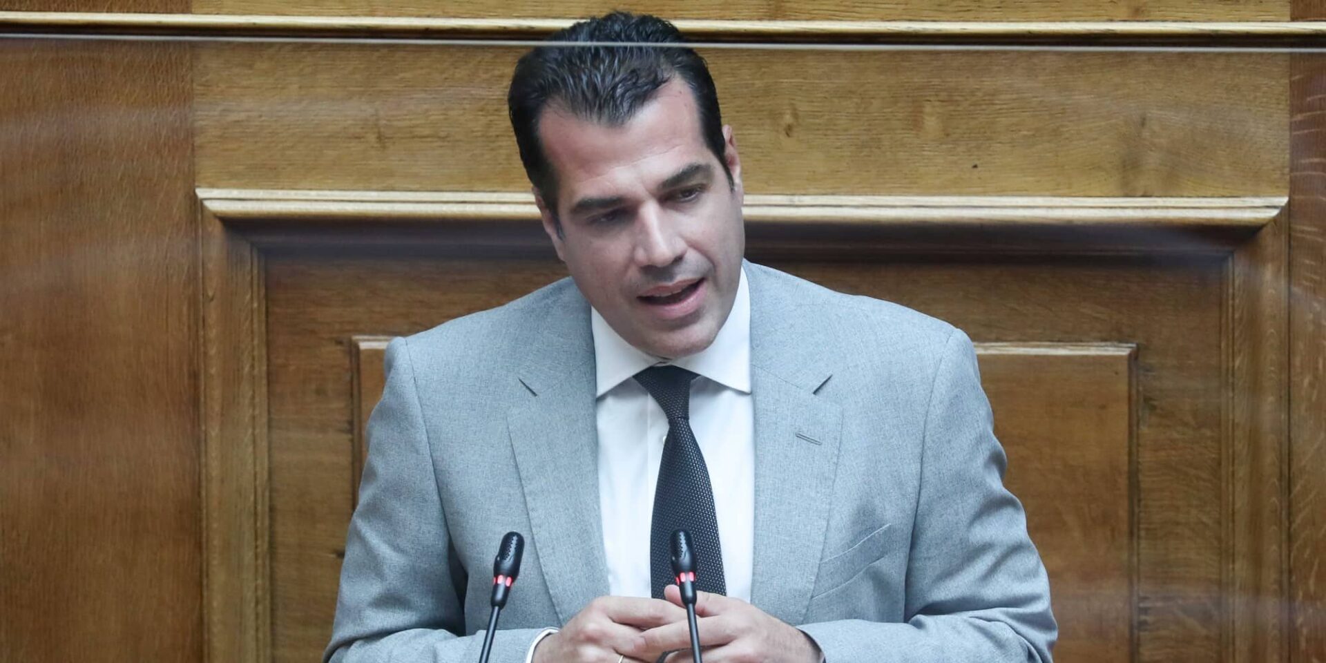 Ο υπουργός Υγείας Θάνος Πλεύρης