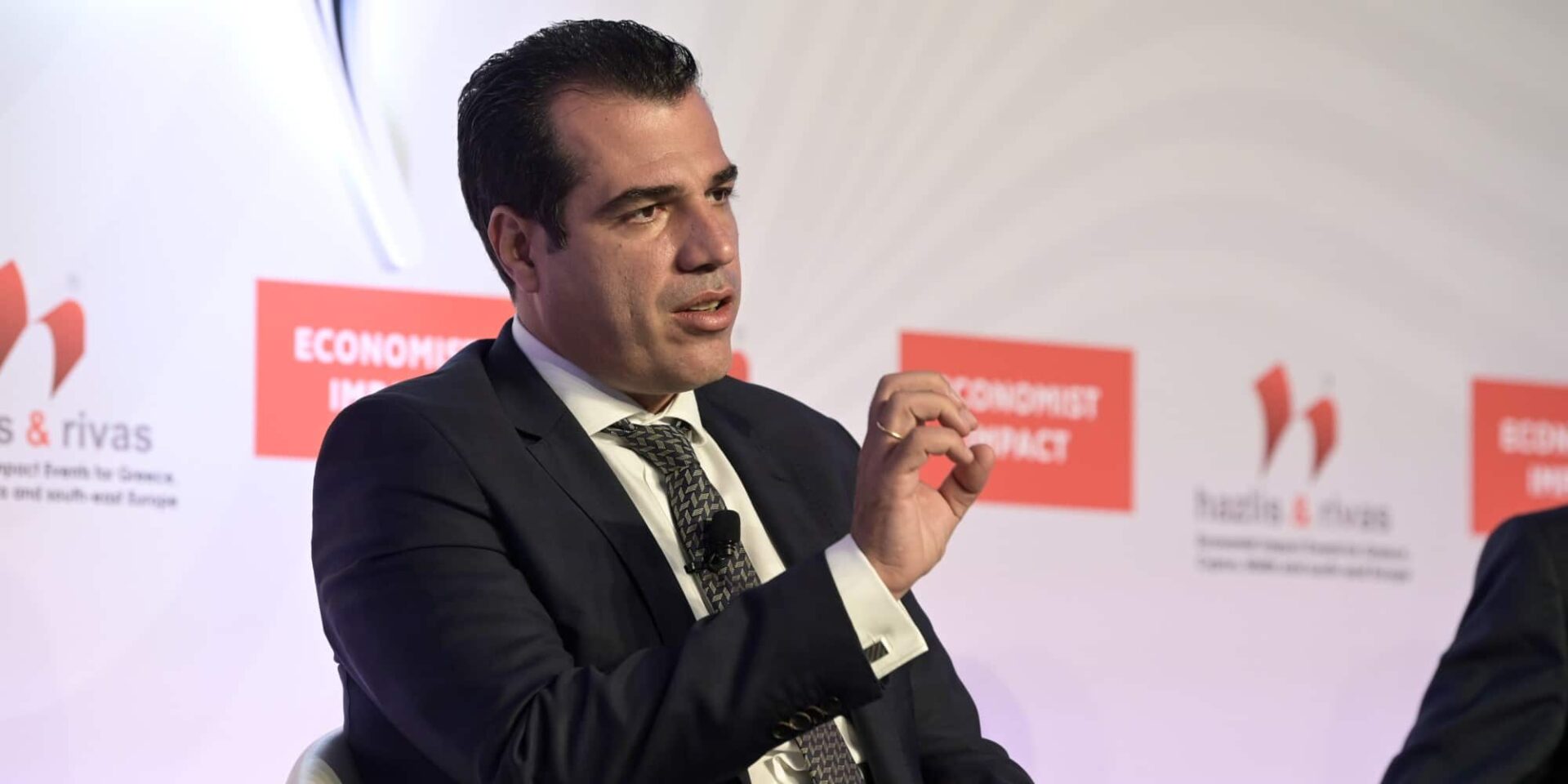 Ο υπουργός Υγείας Θάνος Πλεύρης