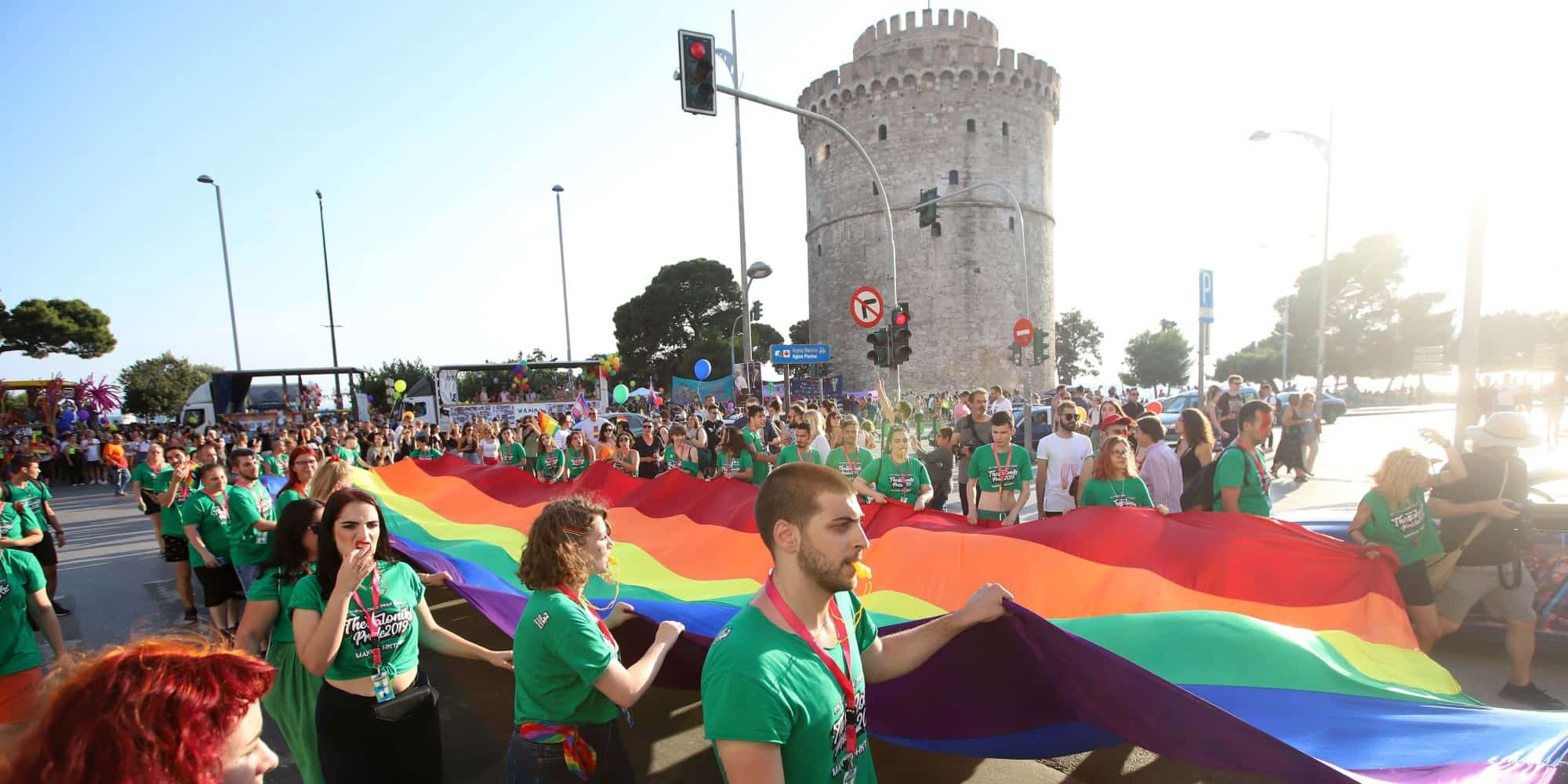 pride thessaloniki 9 7 2022 1 - Bloomberg: «Η Ελλάδα εντείνει τις προσπάθειες για την προώθηση των δικαιωμάτων της ΛΟΑΤΚΙ κοινότητας»
