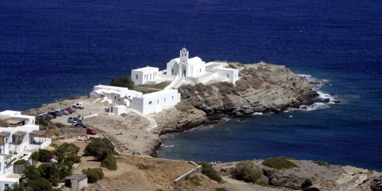 Lonely Planet Ιταλίας: «Η Σίφνος στην κορυφή των αυθεντικών Κυκλάδων»
