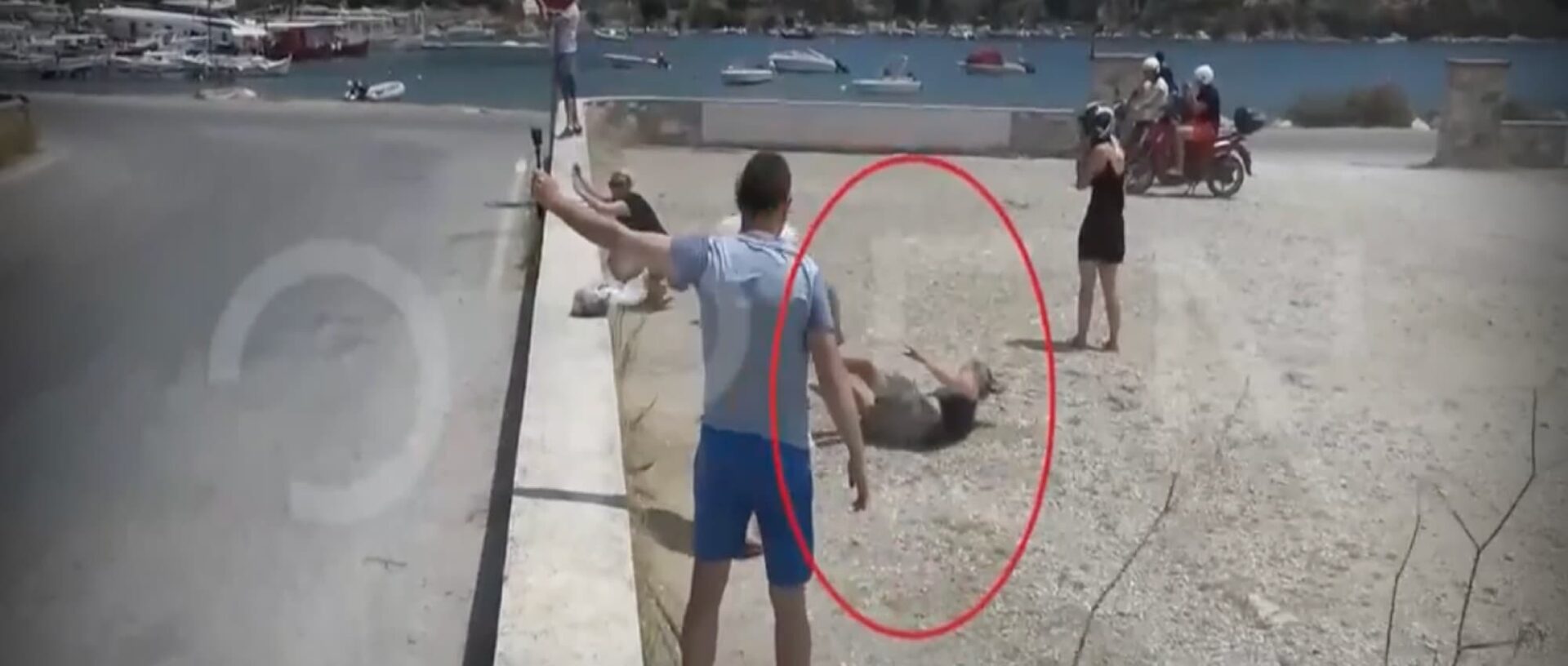 Τουρίστρια εκτινάχθηκε από τουρμπίνα αεροπλάνου στη Σκιάθο - Σκιάθος
