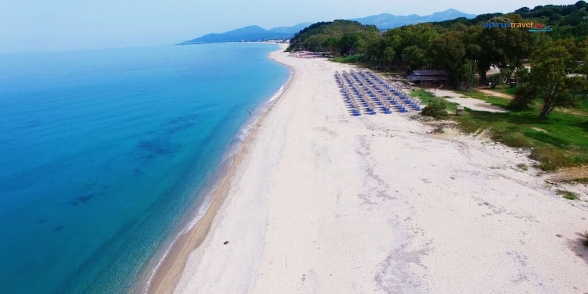 H παραλία Μονολίθι στην Πρέβεζα