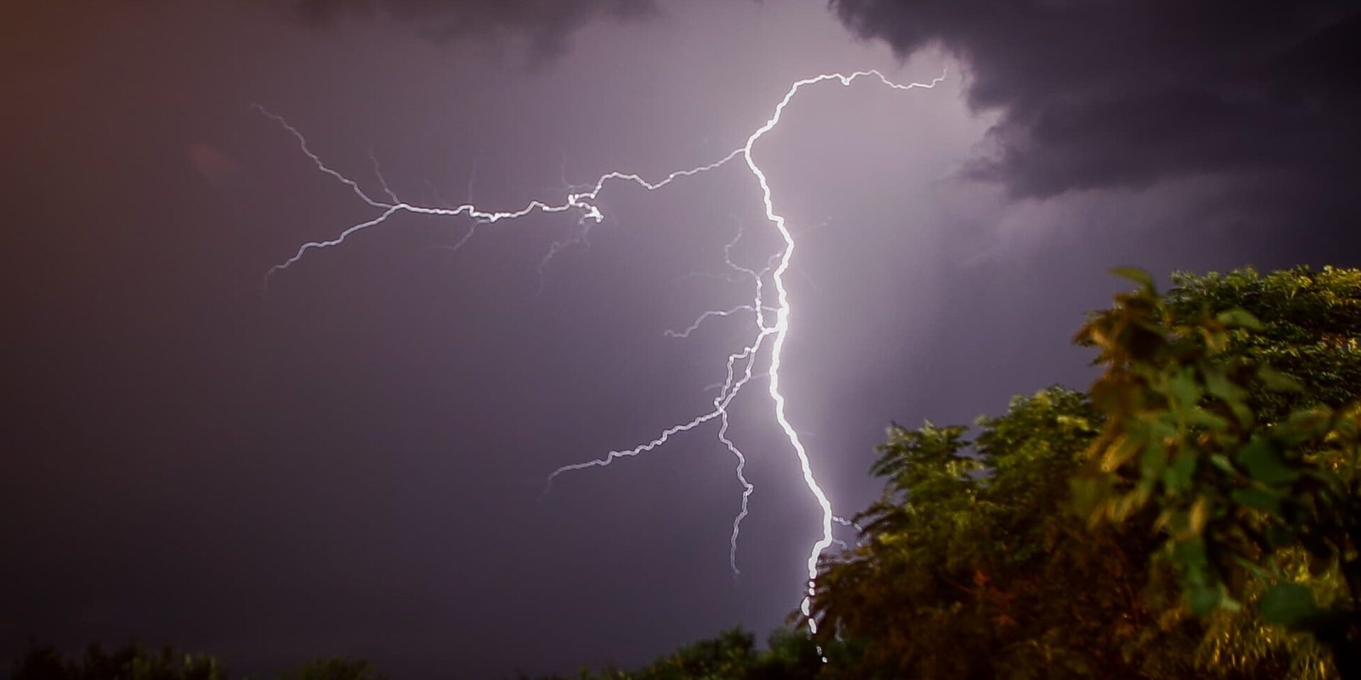 Κεραυνός σκότωσε πρόβατα στο Μέτσοβο