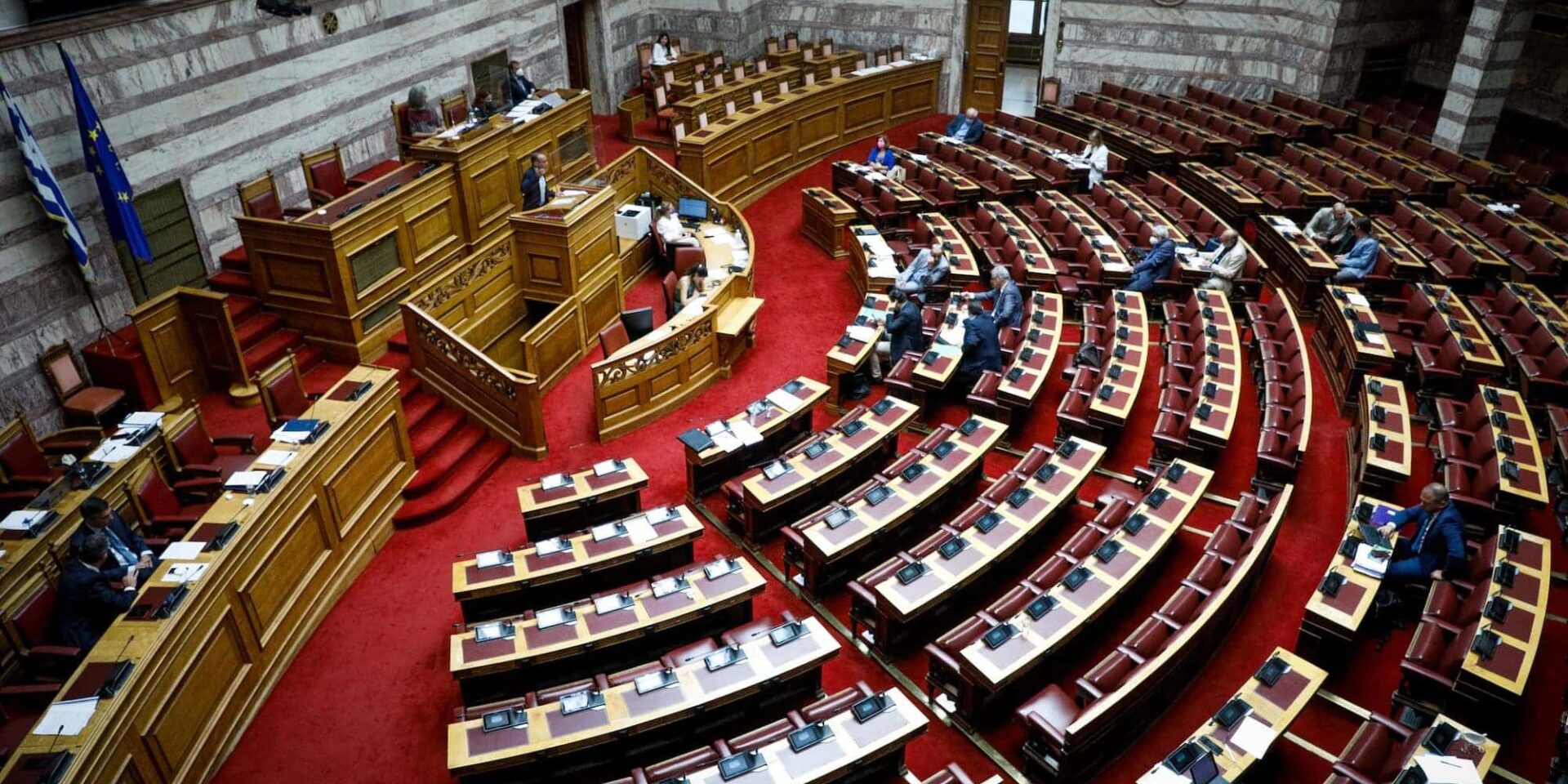 Οι προτάσεις για το απόρρητο της αυριανής συνεδρίασης για τις παρακολουθήσεις