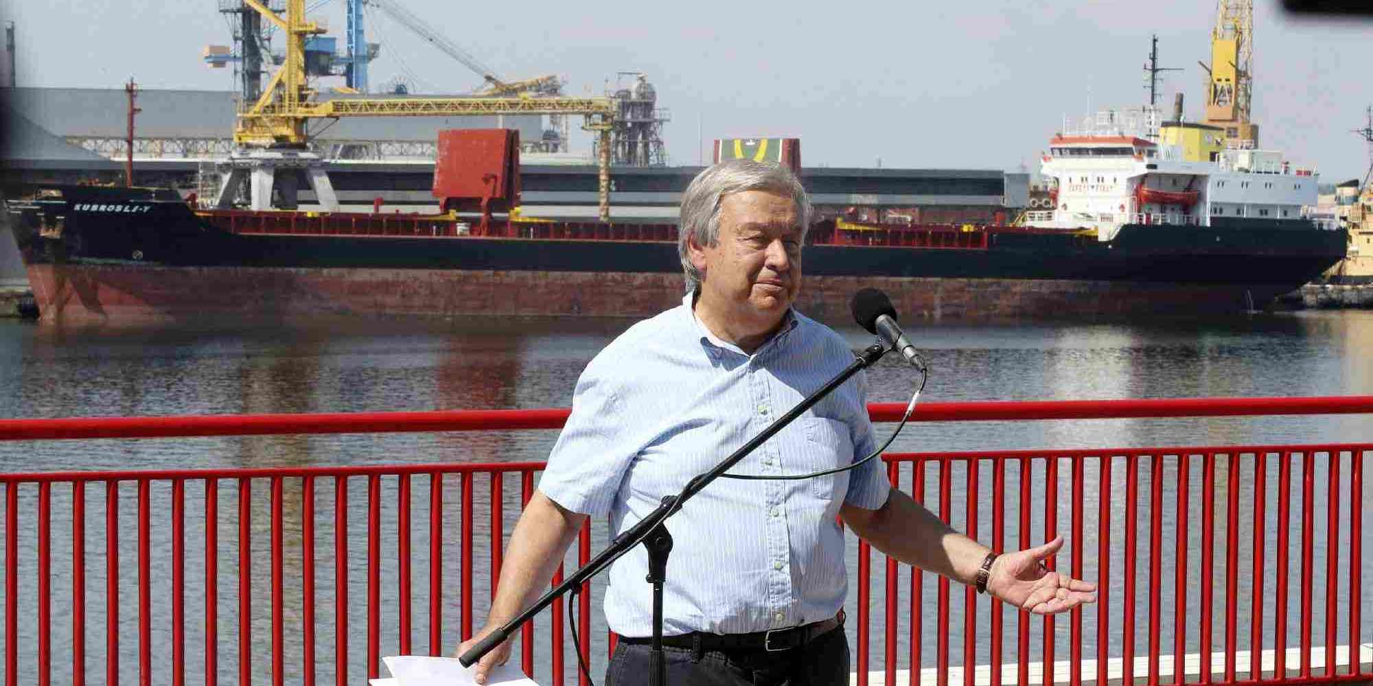 Ο Γενικός Γραμματέας του ΟΗΕ Αντόνιο Γκουτέρες στο λιμάνι της Οδησσού στην Ουκρανία