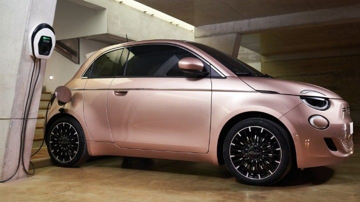 Το ηλεκτρικό αυτοκίνητο της Fiat 500