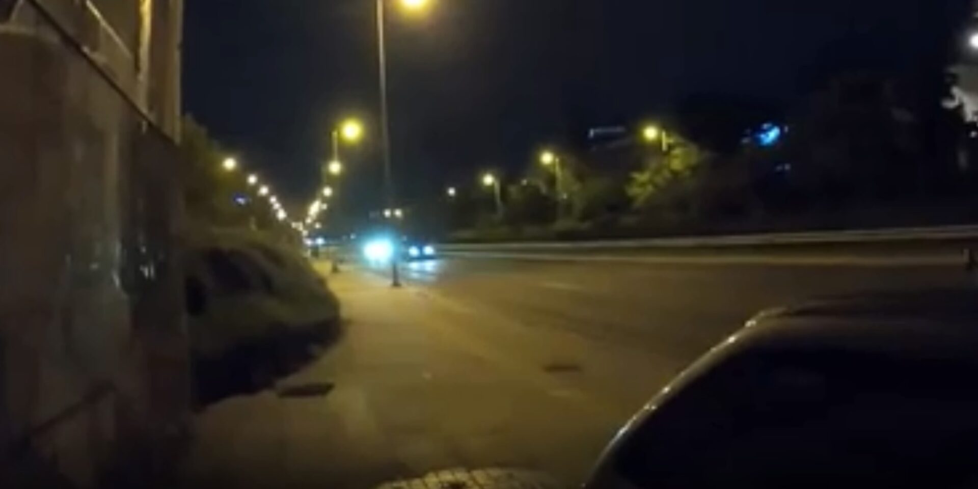 Πλάνα από κόντρες σε δρόμο της Αθήνας