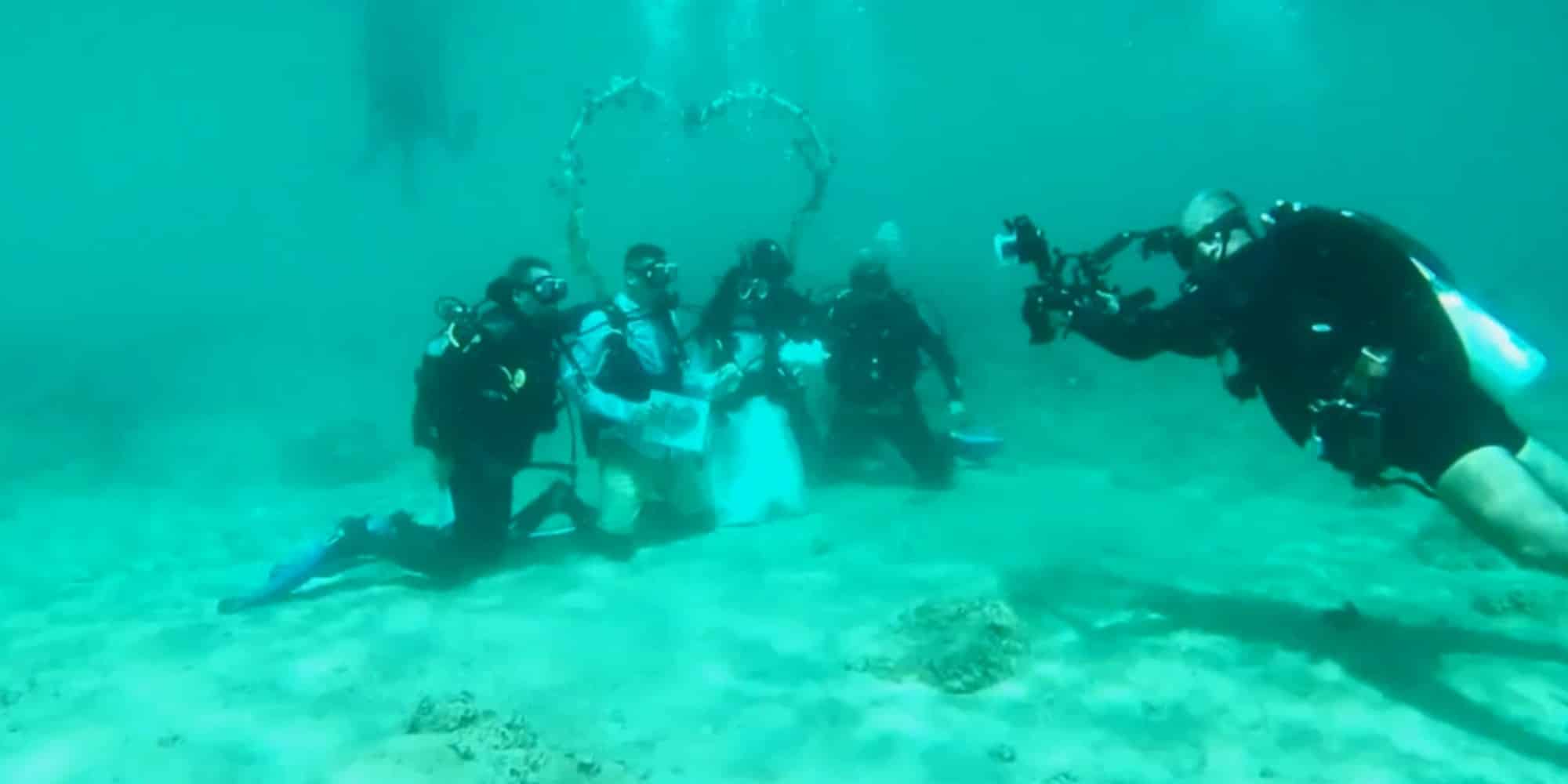Εικόνα από τον υποβρύχιο γάμο στην Αλόννησο
