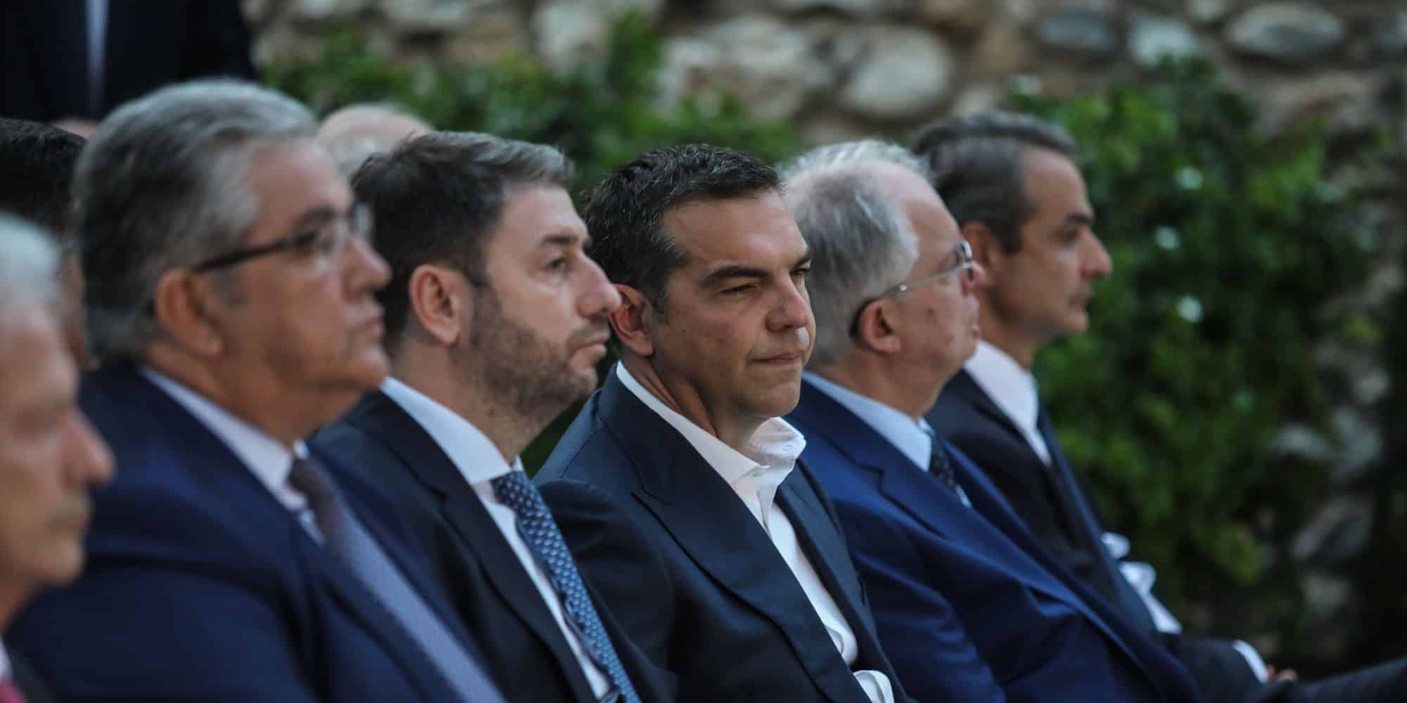 Νίκος Ανδρουλάκης και Αλέξης Τσίπρας στο Προεδρικό Μέγαρο