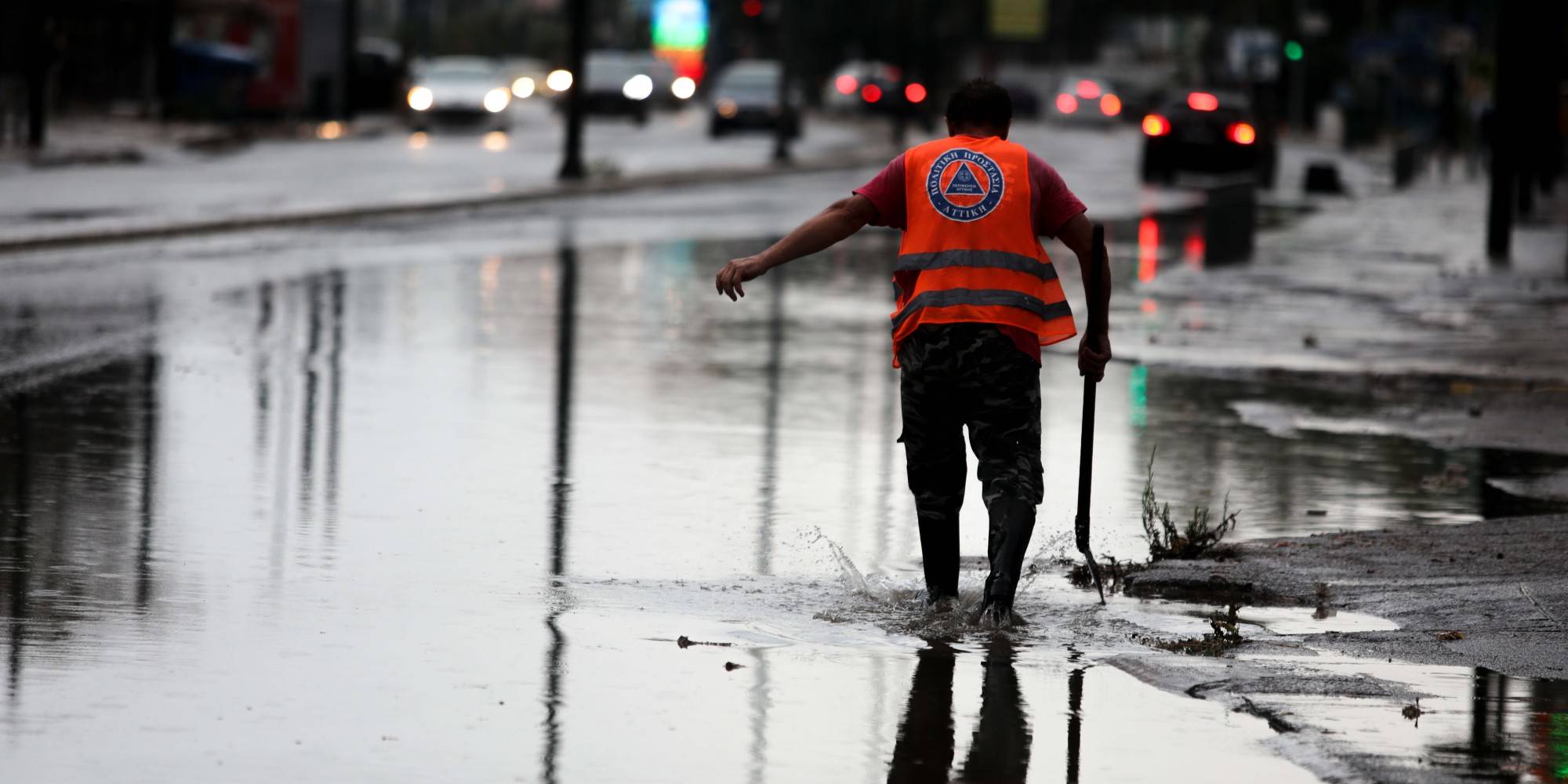 Πλημμυρισμένοι δρόμοι στην Αθήνα