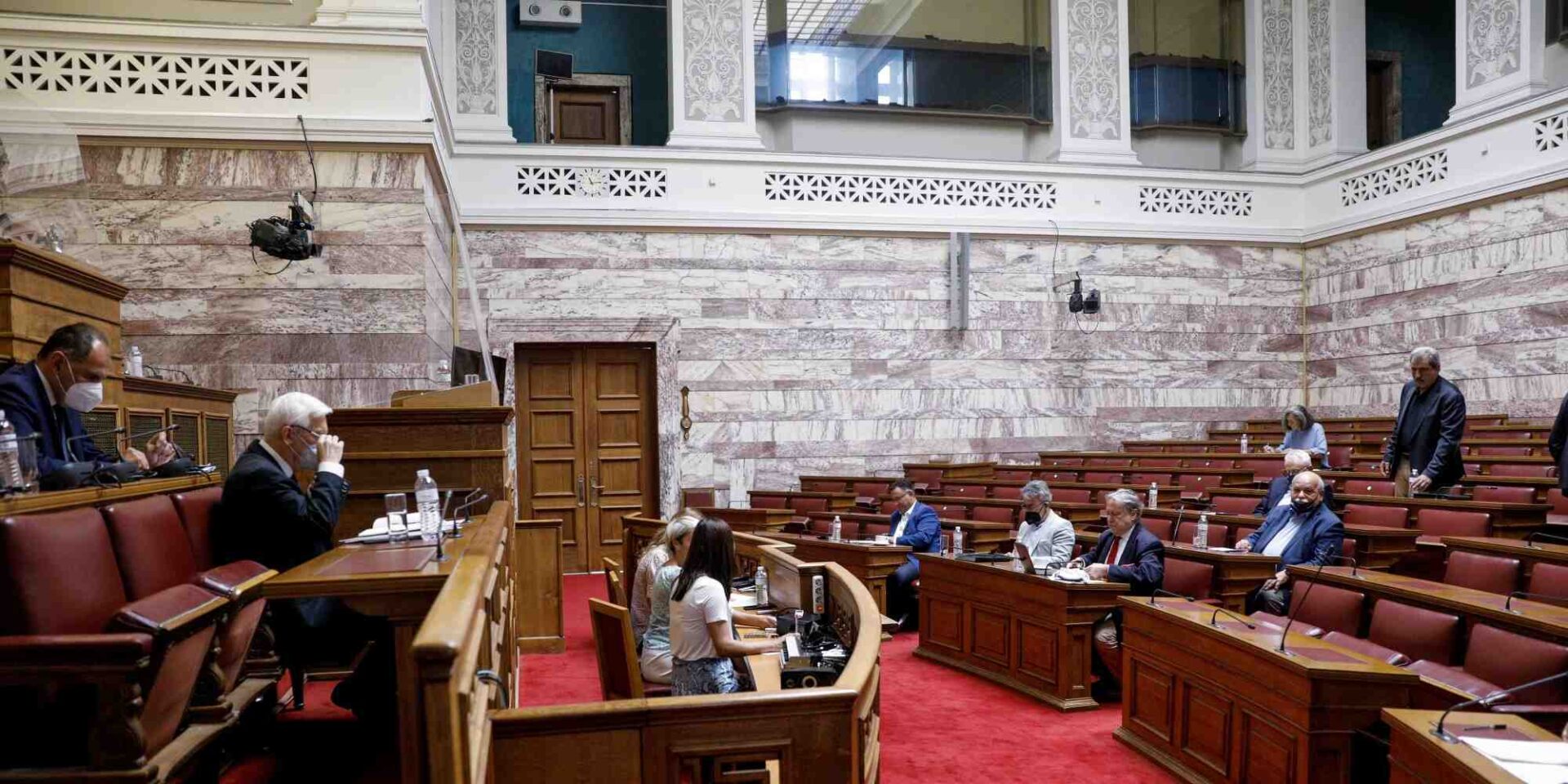 Η Επιτροπή Θεσμών και Διαφάνειας για τις παρακολουθήσεις της ΕΥΠ