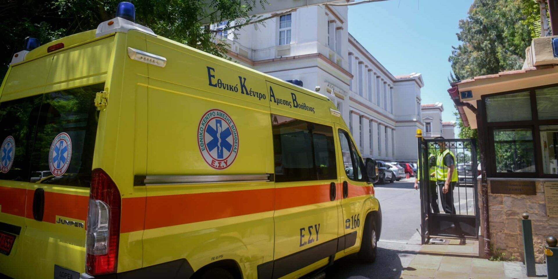 Ένα ασθενοφόρο του ΕΚΑΒ