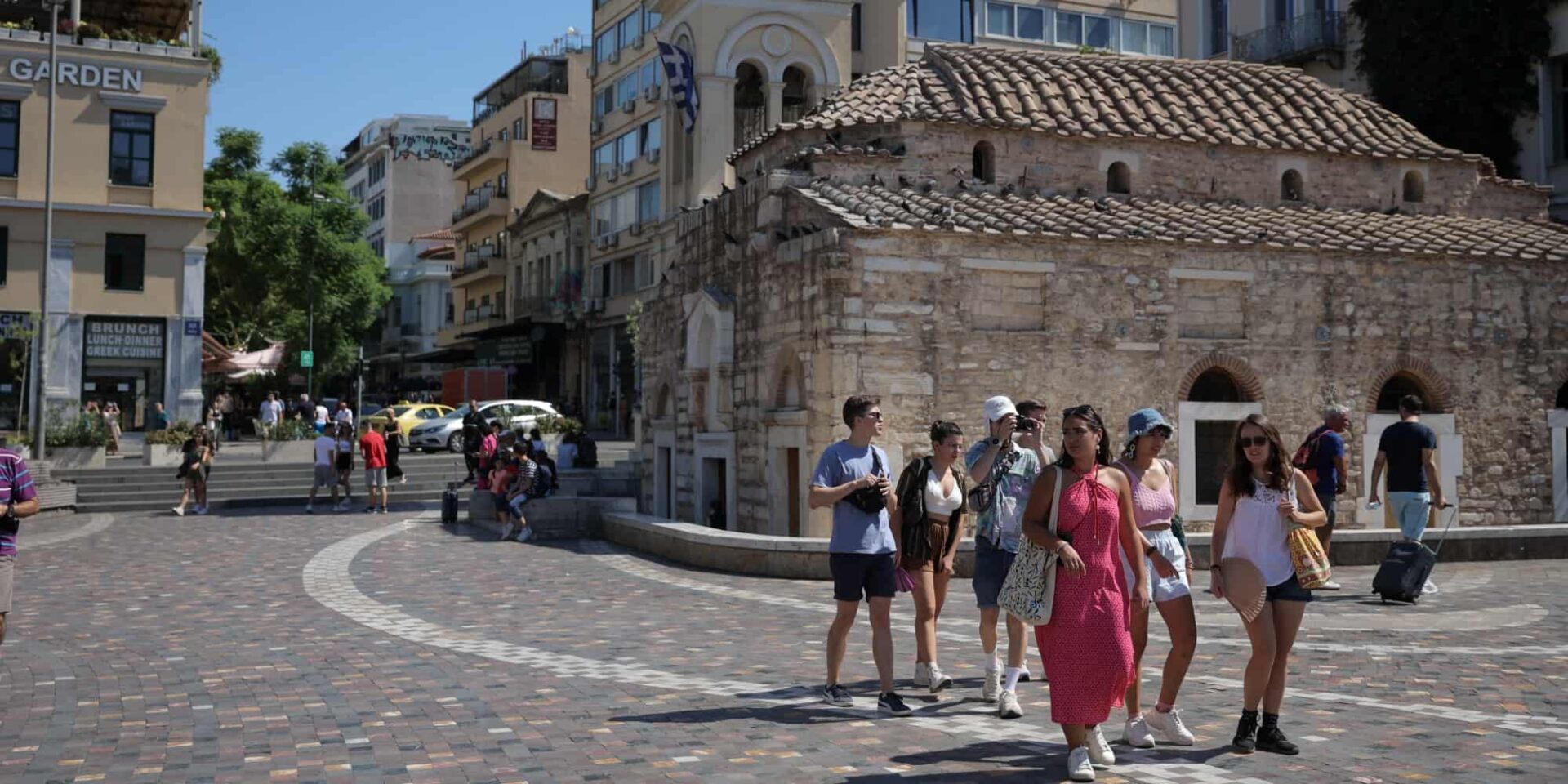Κόσμος στο κέντρο της Αθήνας - Ελλάδα