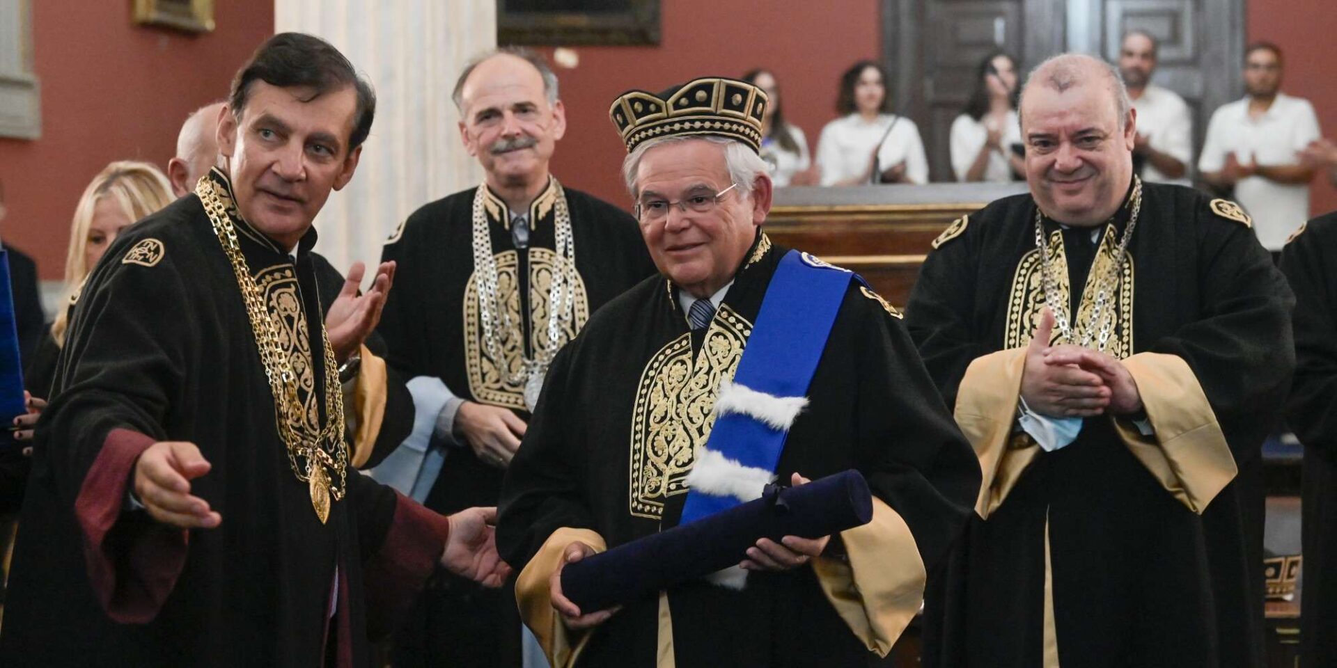 Αναγόρευση του γερουσιαστή Ρόμπερτ Μενέντεζ σε επίτιμο διδάκτορα του ΕΚΠΑ
