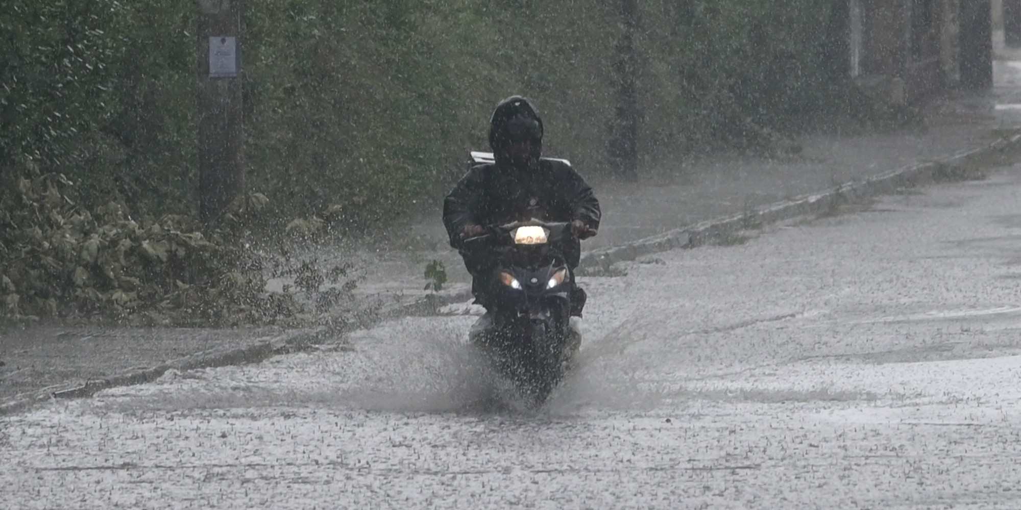 Μπουρίνια έπληξαν και την Αττική