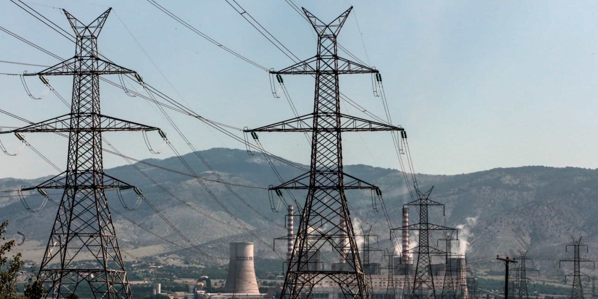 Εργοστάσιο της ΔΕΗ για παραγωγή ηλεκτρικού ρεύματος