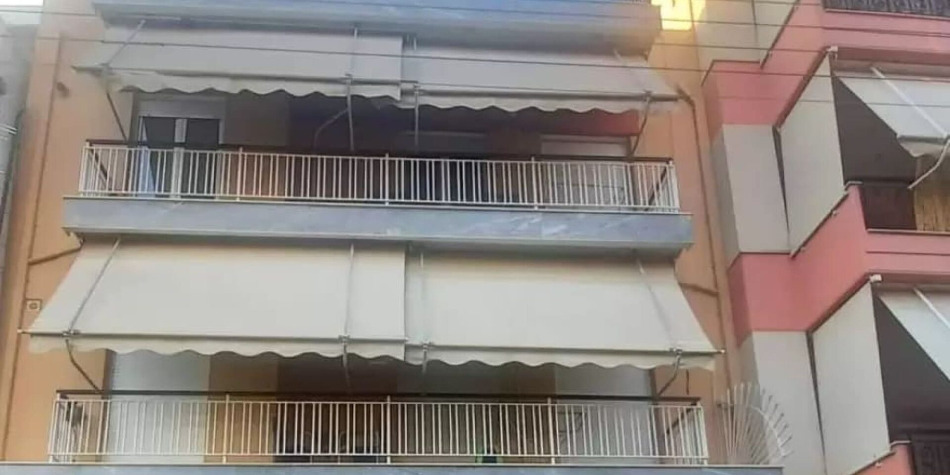 Το σπίτι που συνέβη η νέα γυναικοκτονία στο Περιστέρι