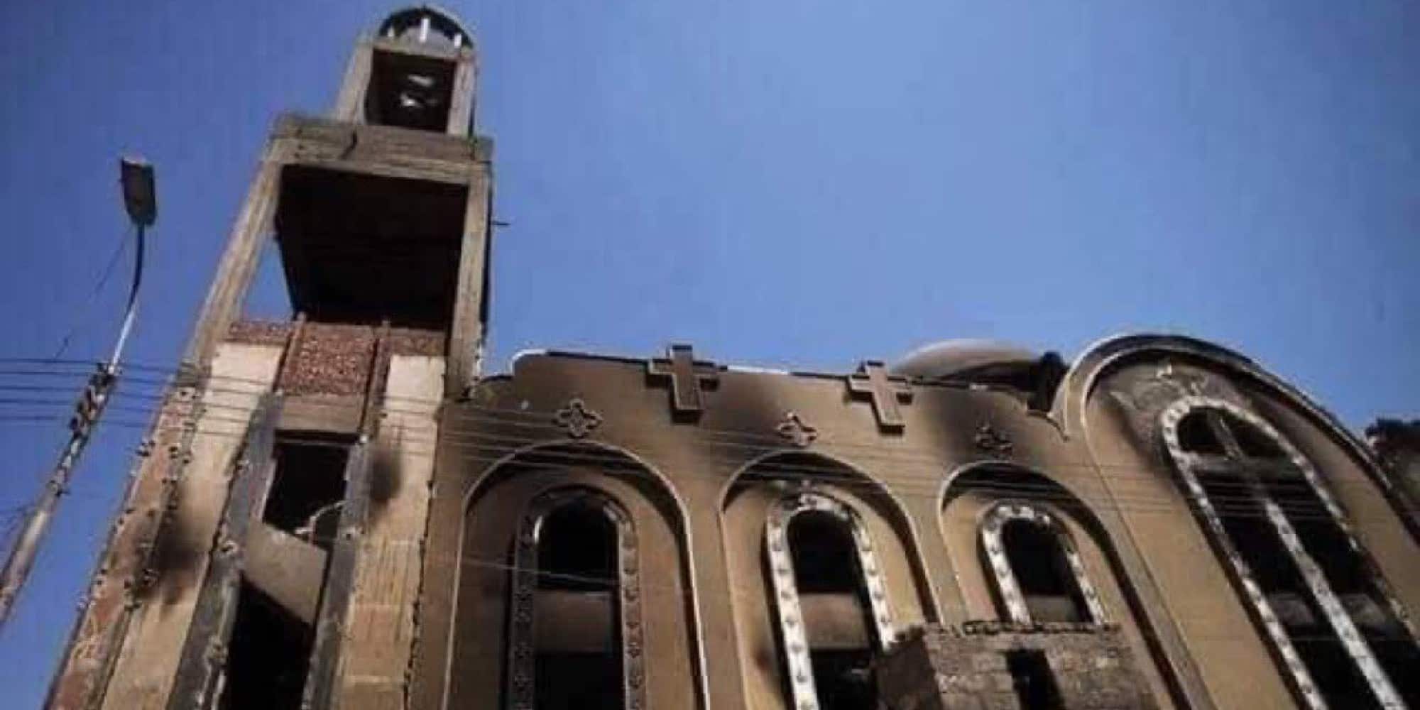 Φωτιά ξέσπασε σε εκκλησία στην Αίγυπτο