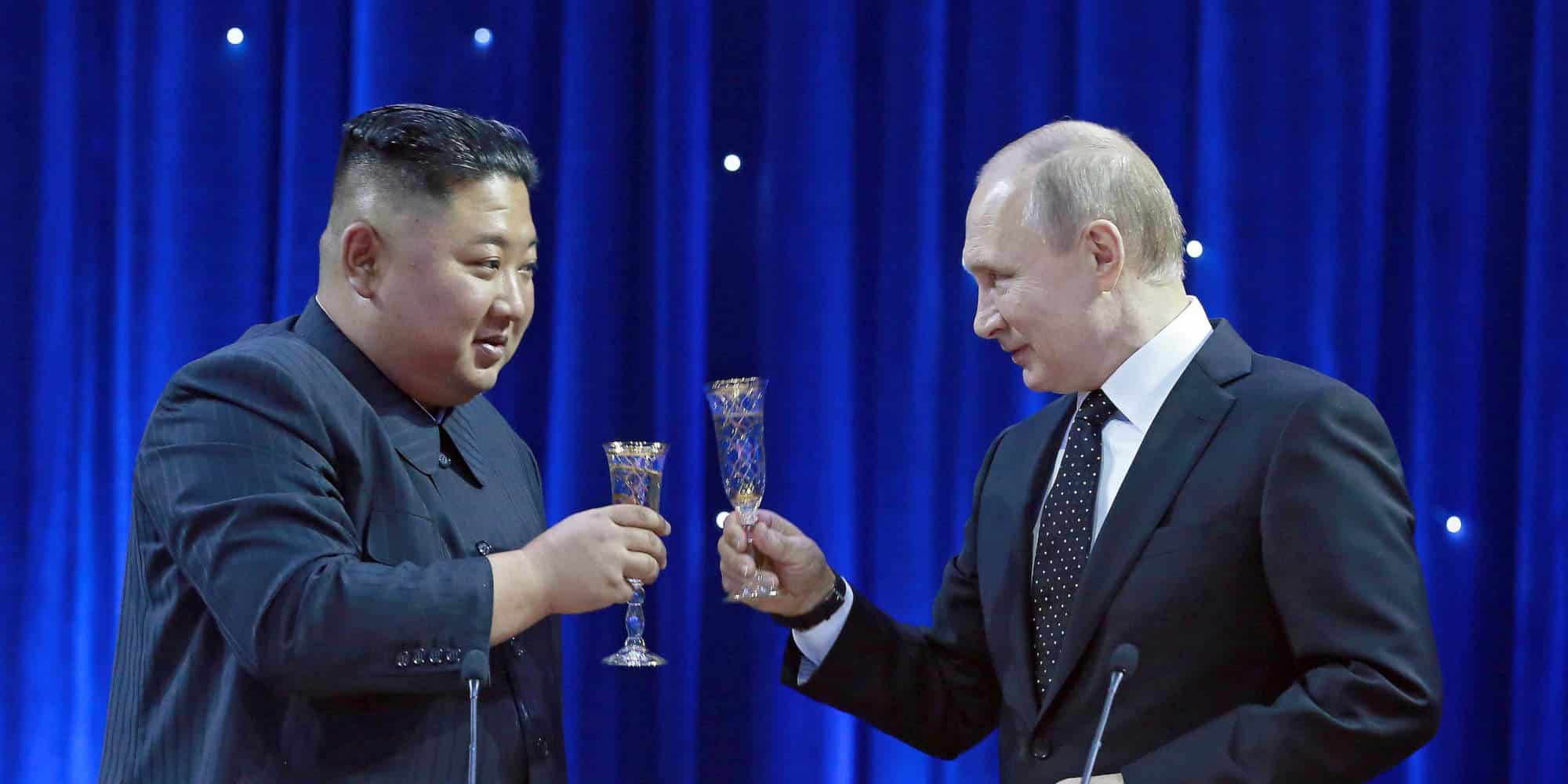 Ο Ρώσος πρόεδρος, Βλαντιμίρ Πούτιν με τον Βορειοκορεάτη ομόλογό του, Κιμ Γιονγκ Ουν