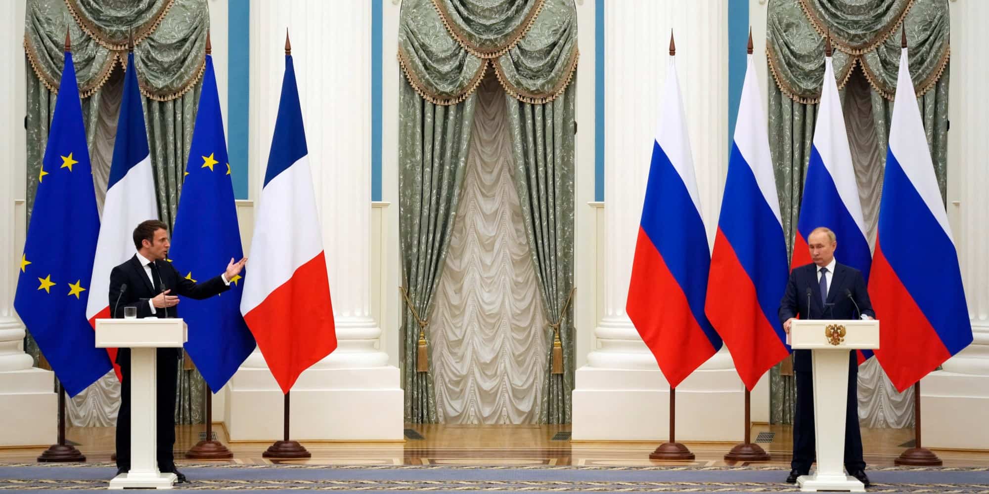 Ο Γάλλος πρόεδρος, Εμανουέλ Μακρόν και ο Ρώσος πρόεδρος, Βλαντίμιρ Πούτιν