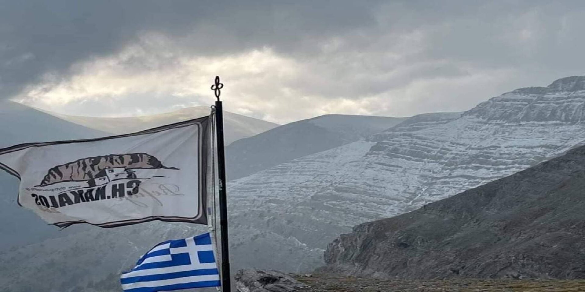 Τα πρώτα χιόνια έπεσαν τον Όλυμπο
