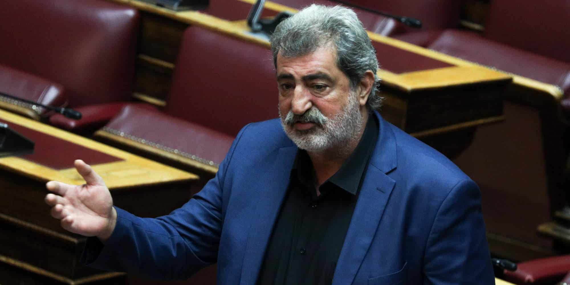 Ο βουλευτής του ΣΥΡΙΖΑ, Παύλος Πολάκης στην αίθουσα της ολομέλειας της Βουλής