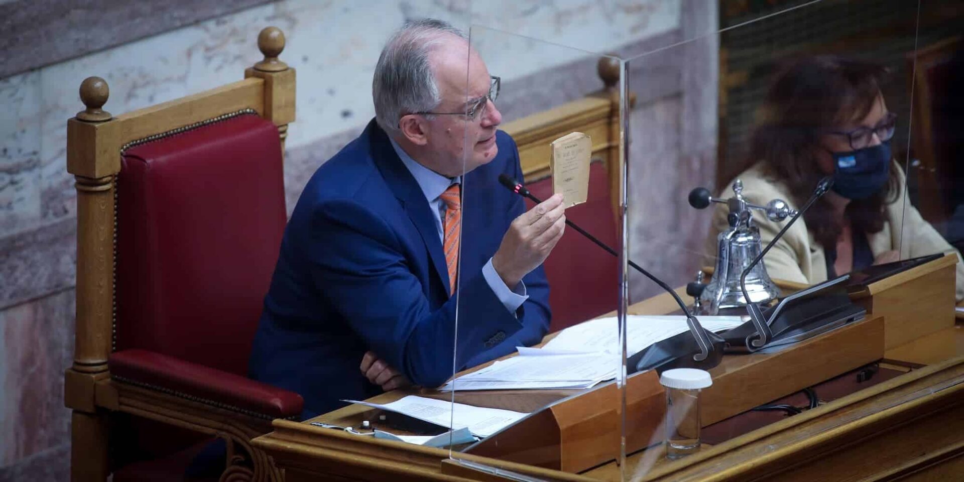 Ο Κωνσταντίνος Τασούλας στη Βουλή
