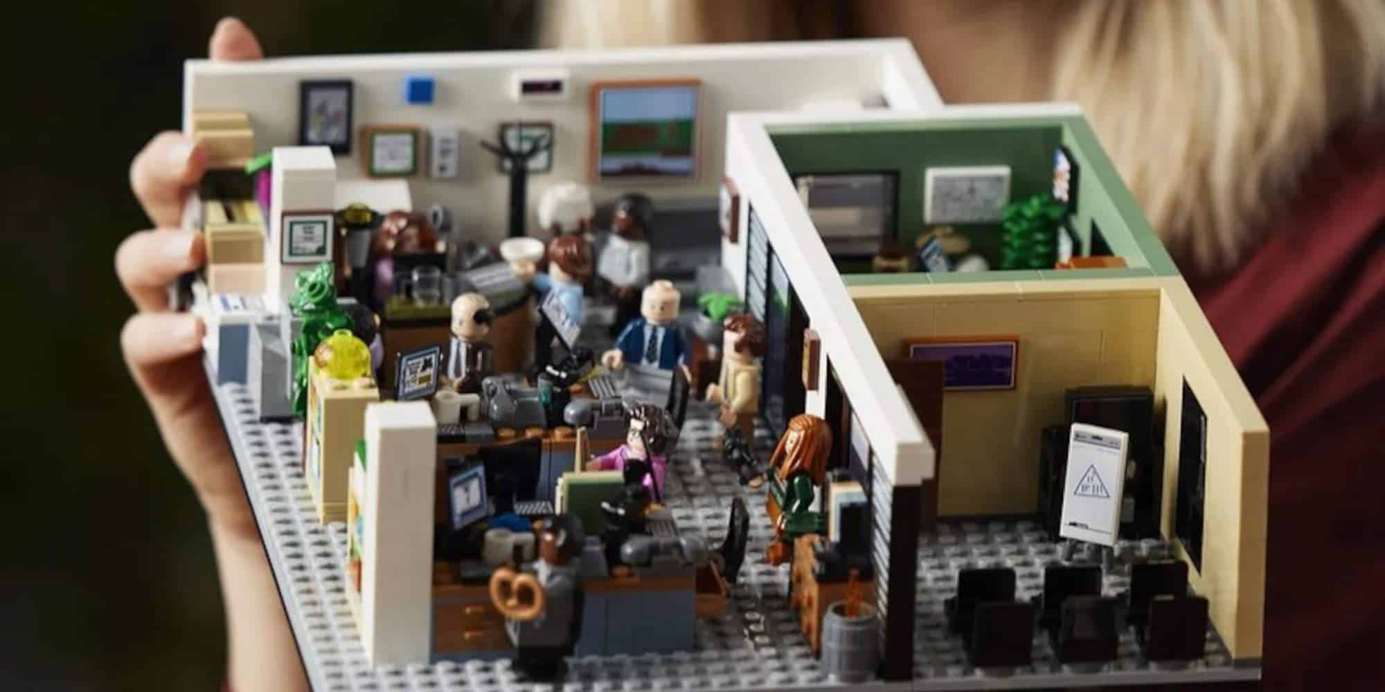 H τηλεοπτική σειρά «The Office» έγινε LEGO με 1.164 κυβάκια