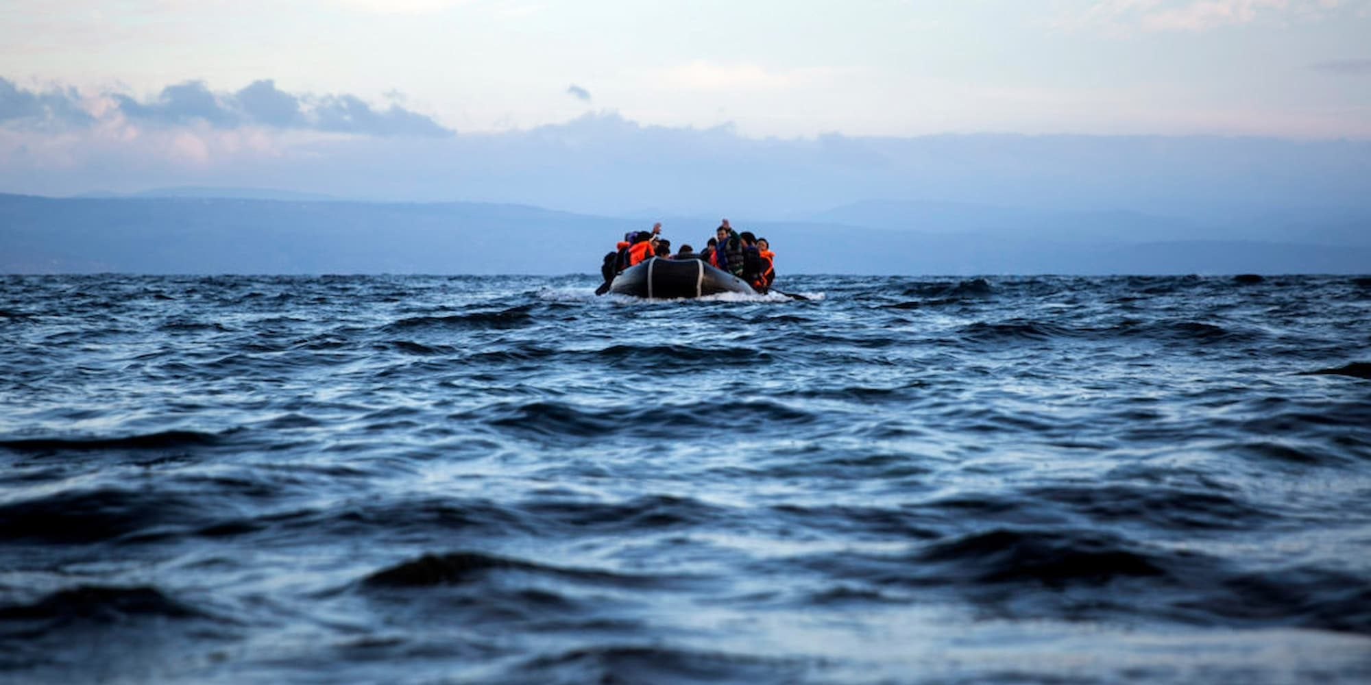 Σκάφος με πρόσφυγες