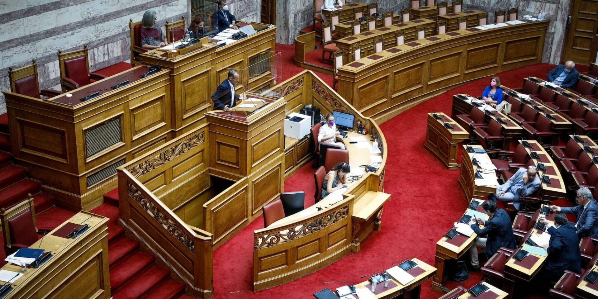 Εξεταστική επιτροπή για τις παρακολουθήσεις